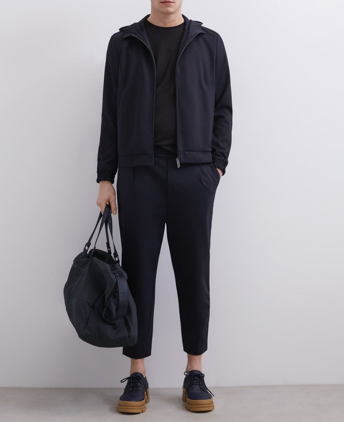 Black Black Linen T-Shirt