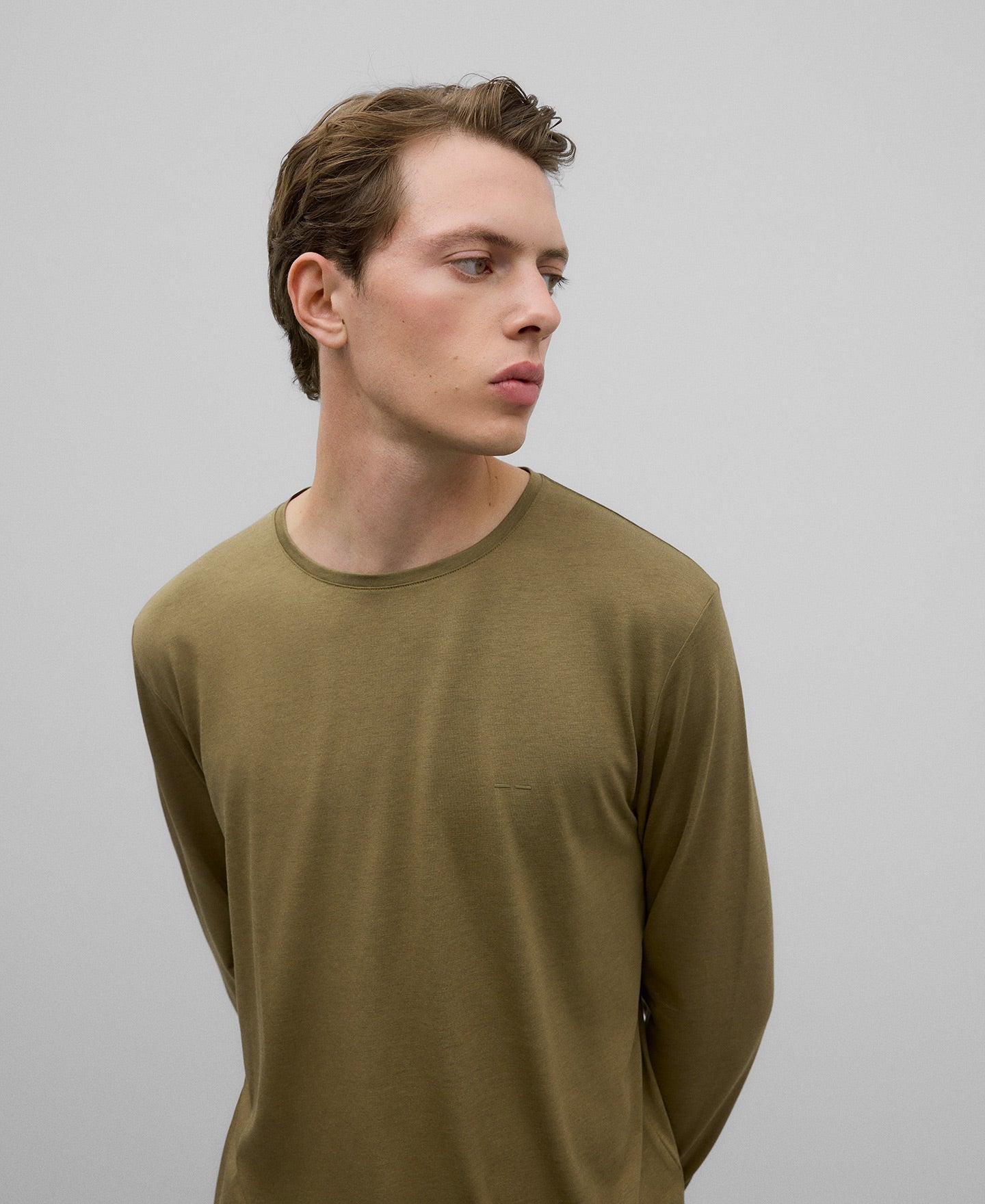 Long Sleeve Men's T-shirt in Olive Green