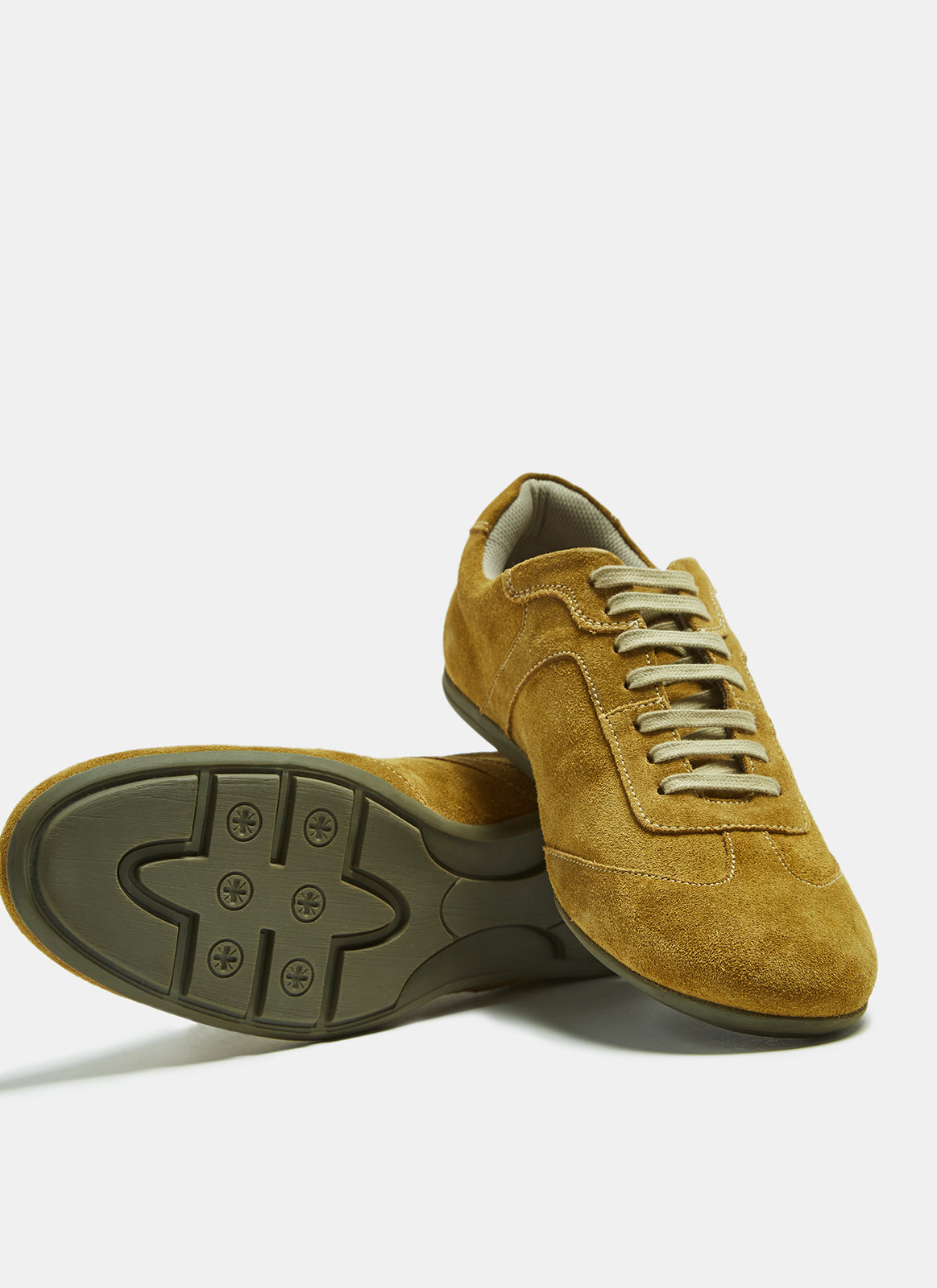 Brown Sneakers With Suede Laces