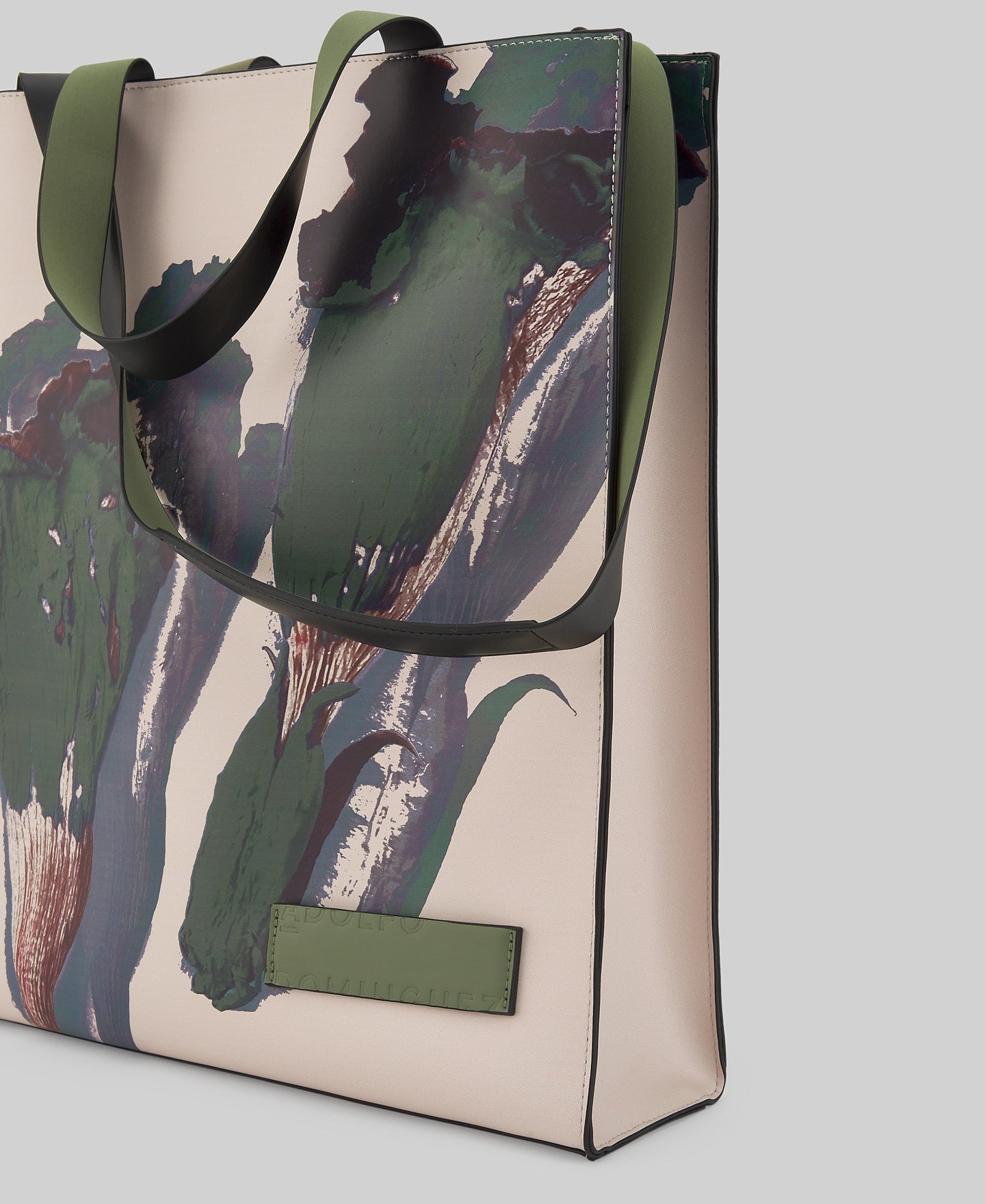 Large rectangular shopper bag woman in green