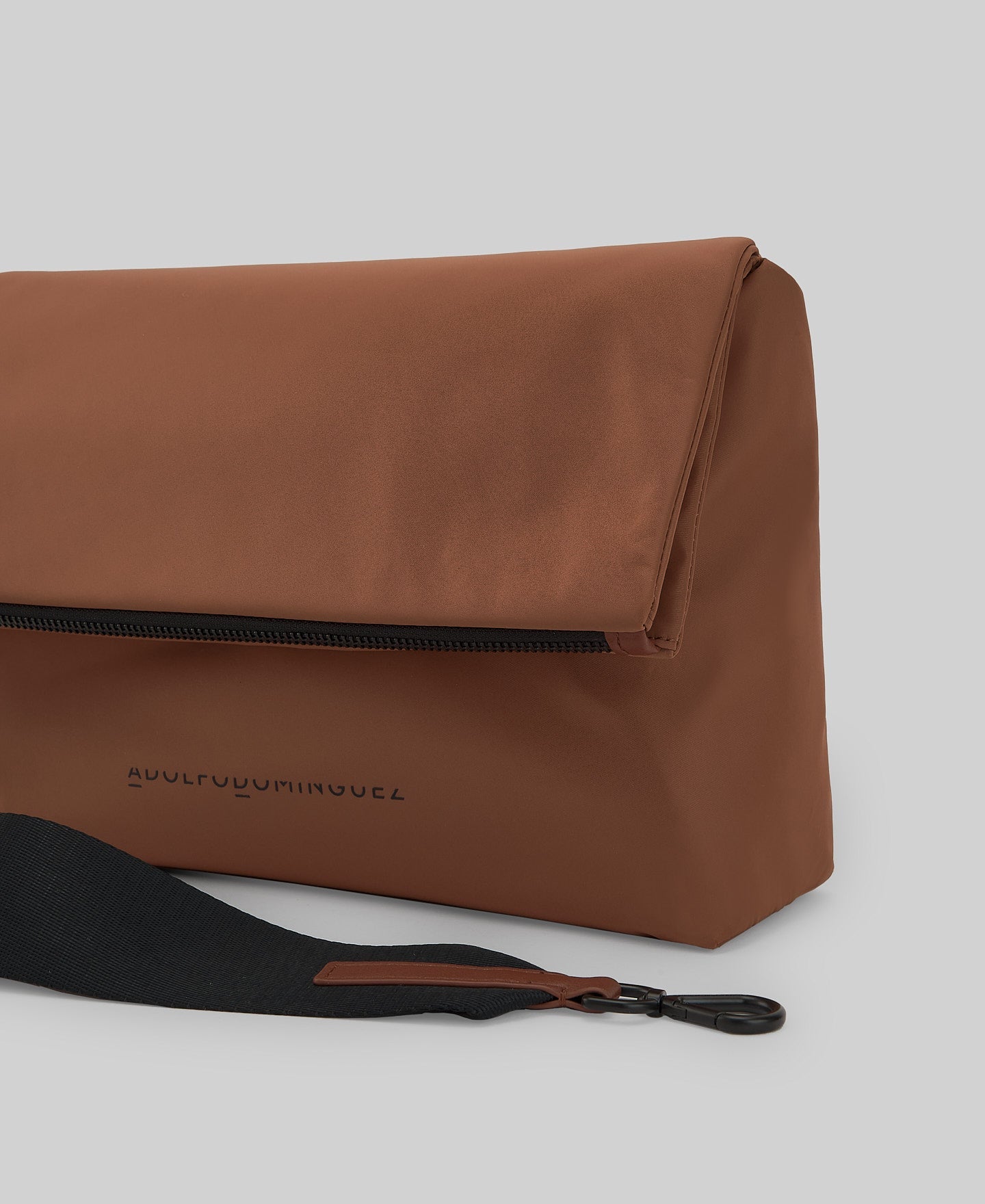 Flap medium crossbody  woman in brown