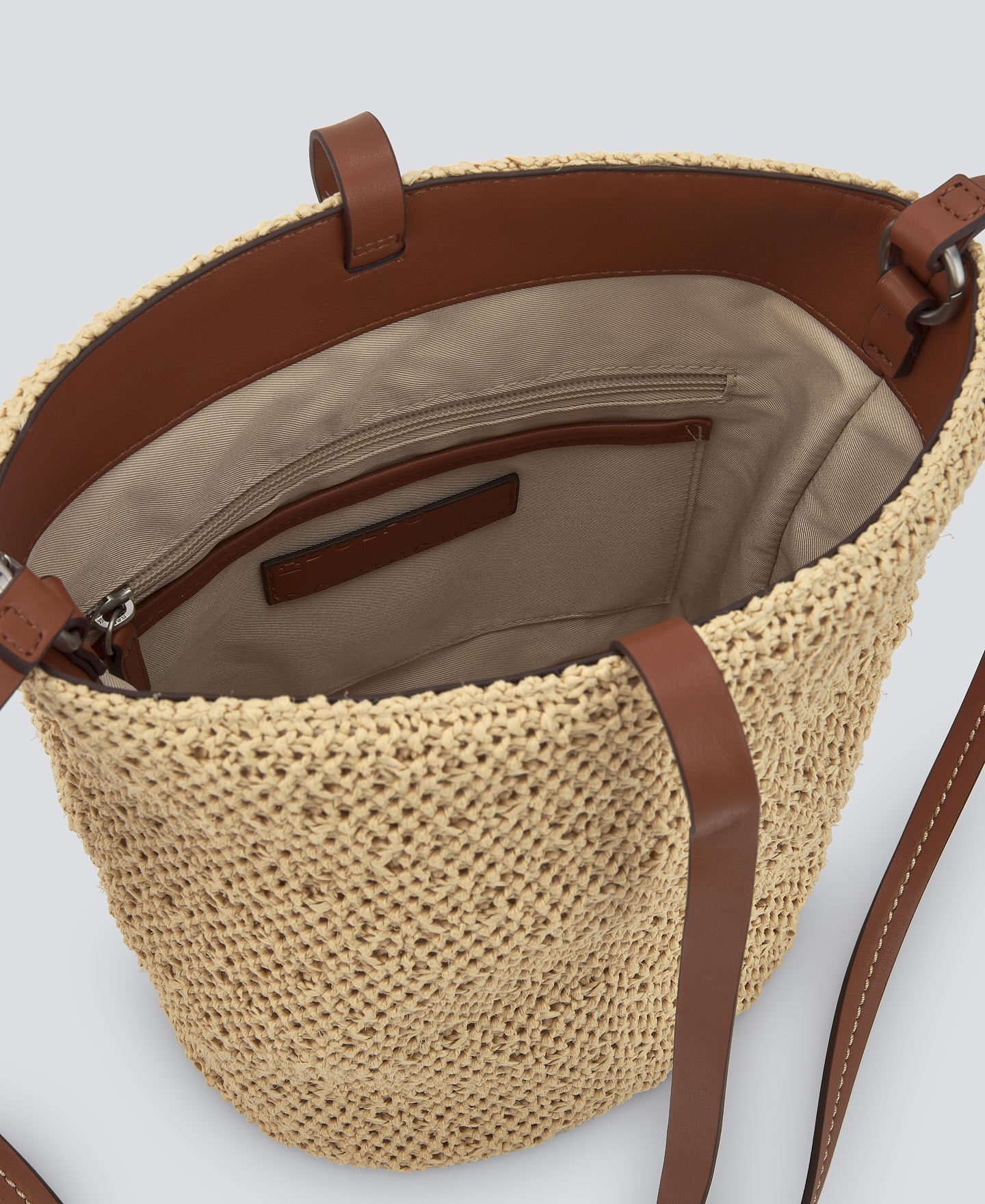 Natural Medium-Sized Braided Sack