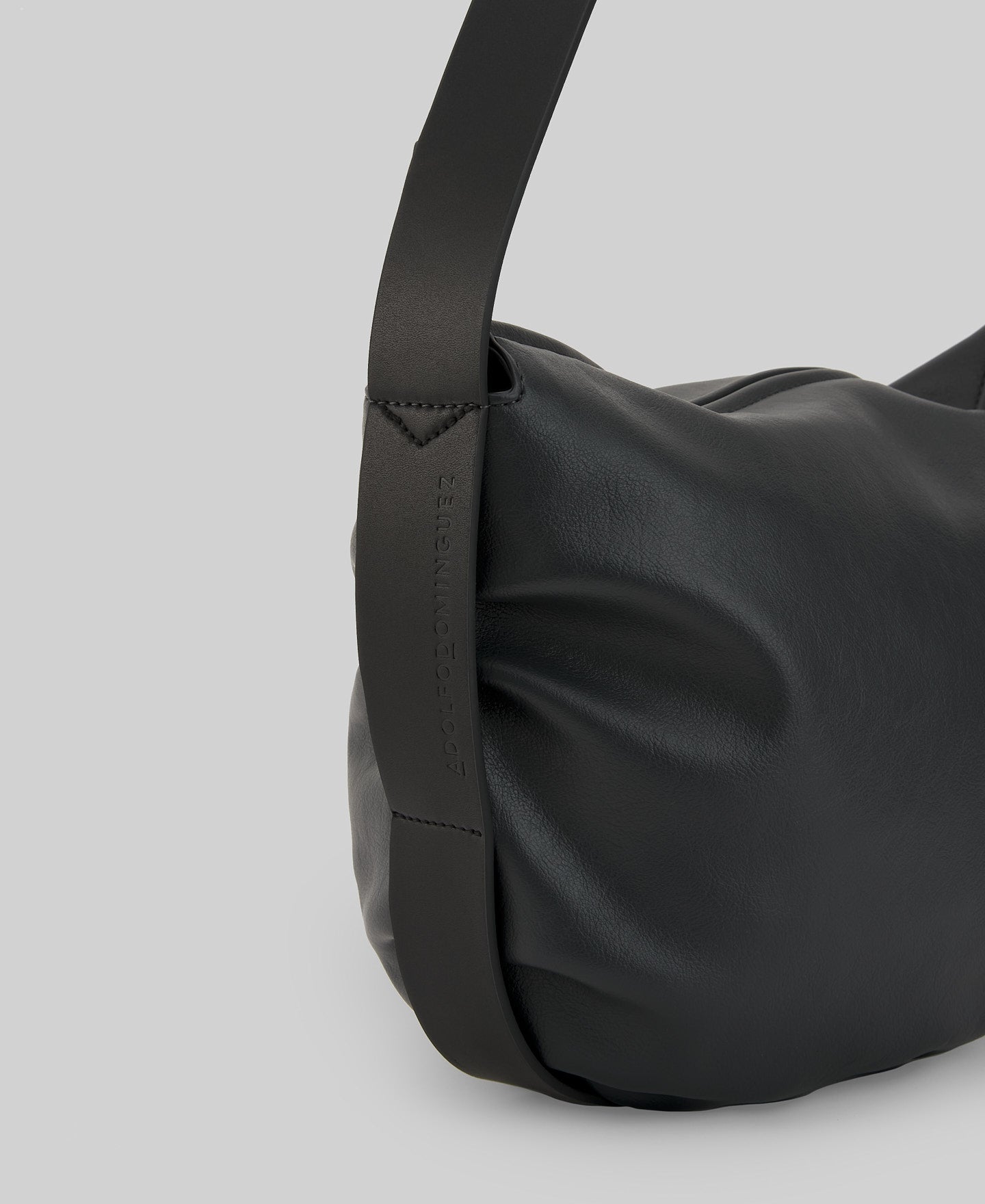 Leather-Non-Leather large Doce bag woman in dark grey