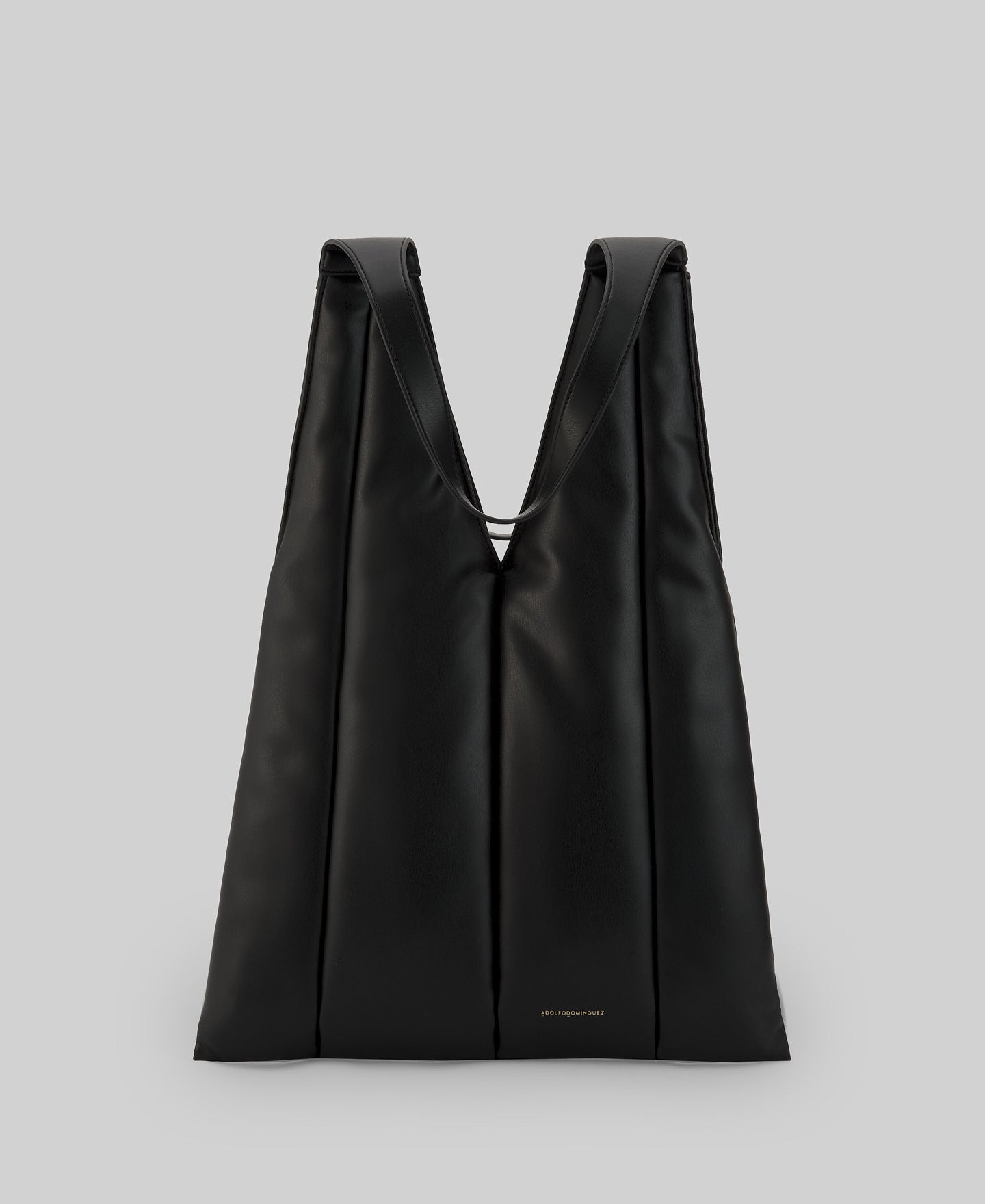 Non-Leather puffer hobo woman in black