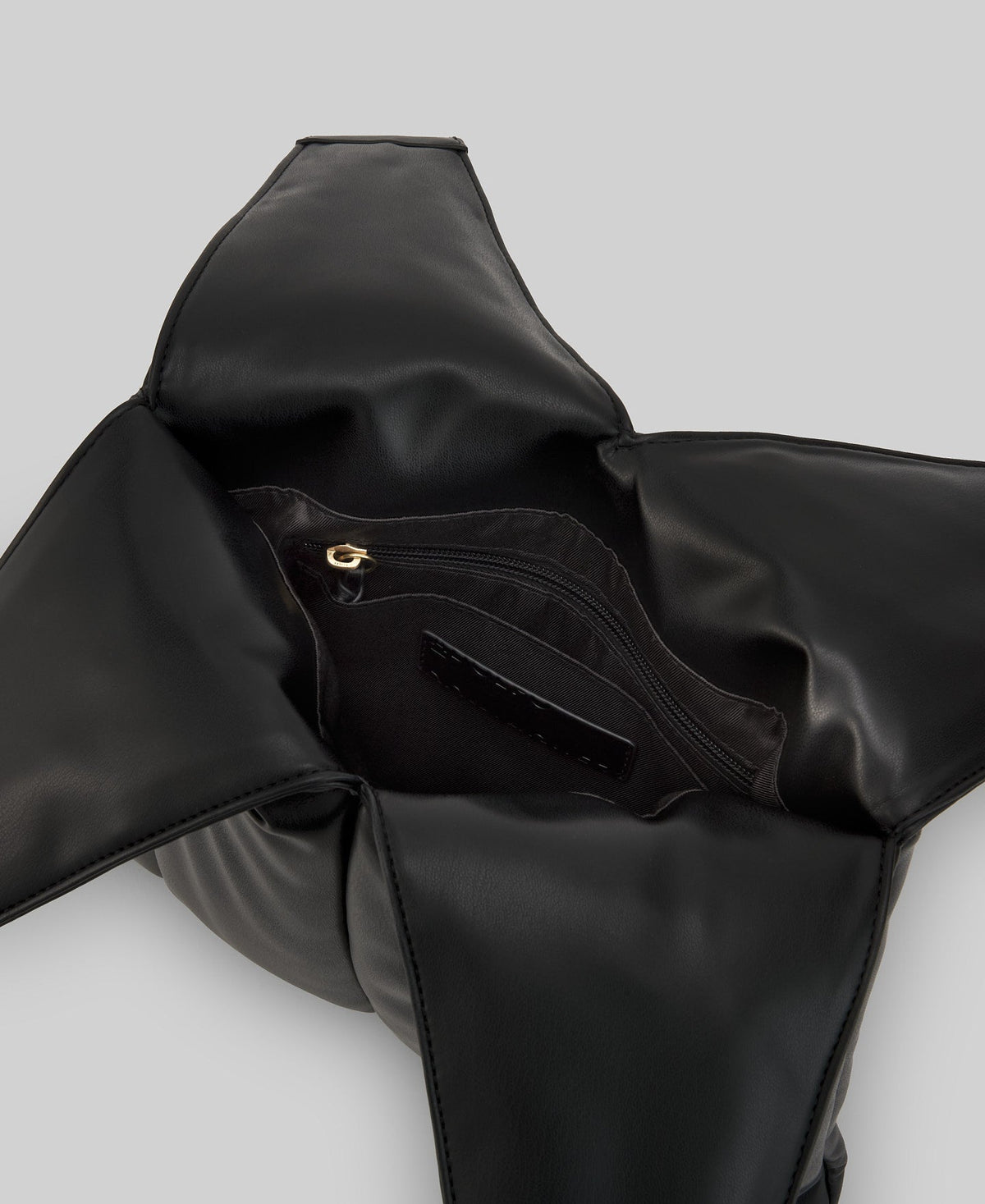 Non-Leather puffer hobo woman in black