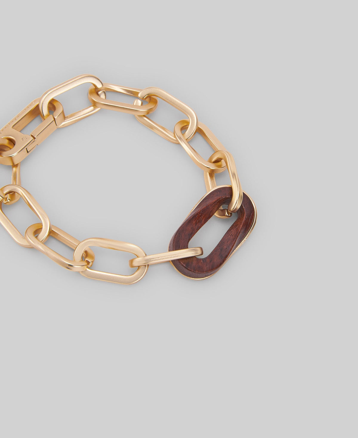 Metal and wood link bracelet woman in wood