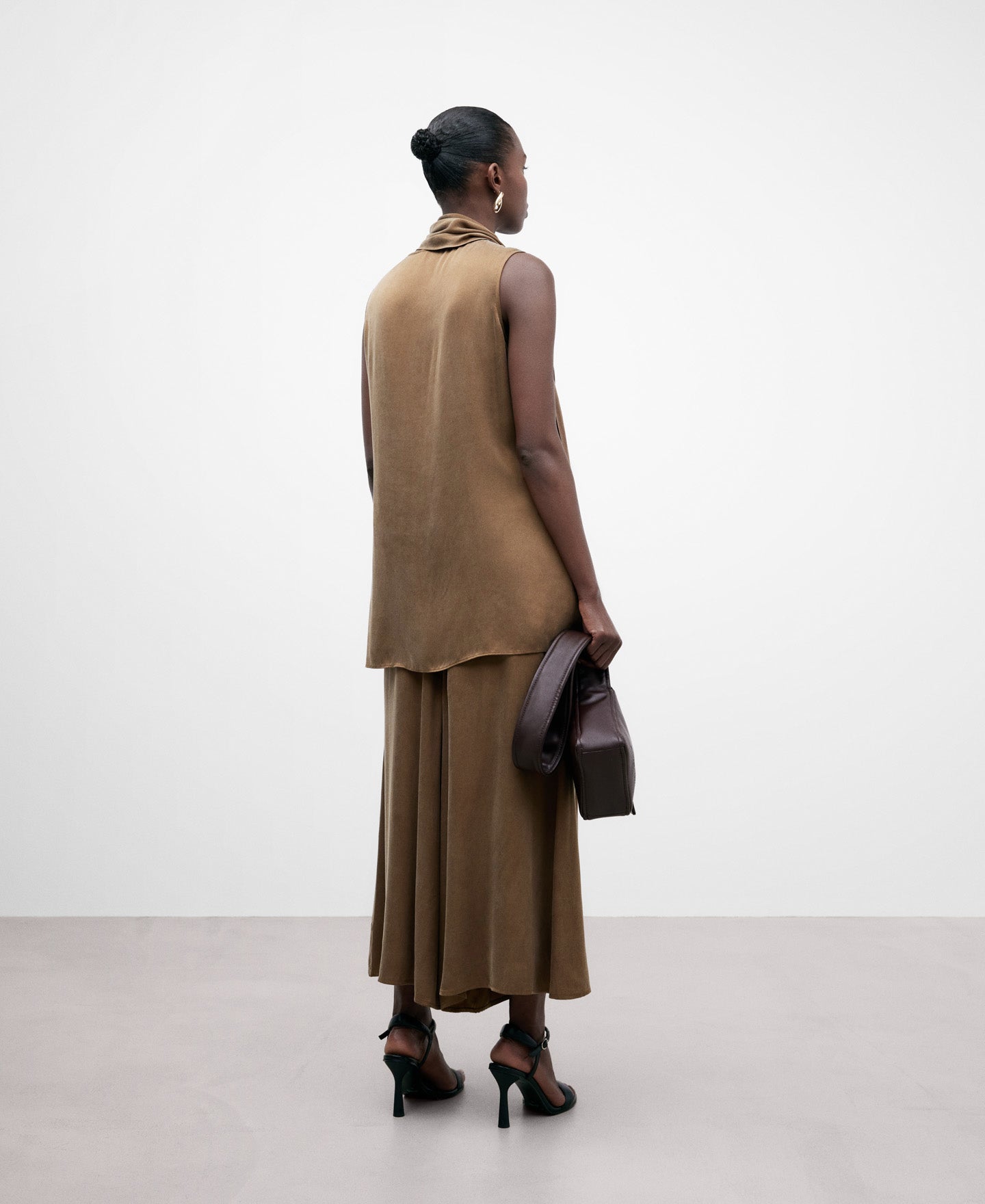 Asymmetrical Top With Front Piece