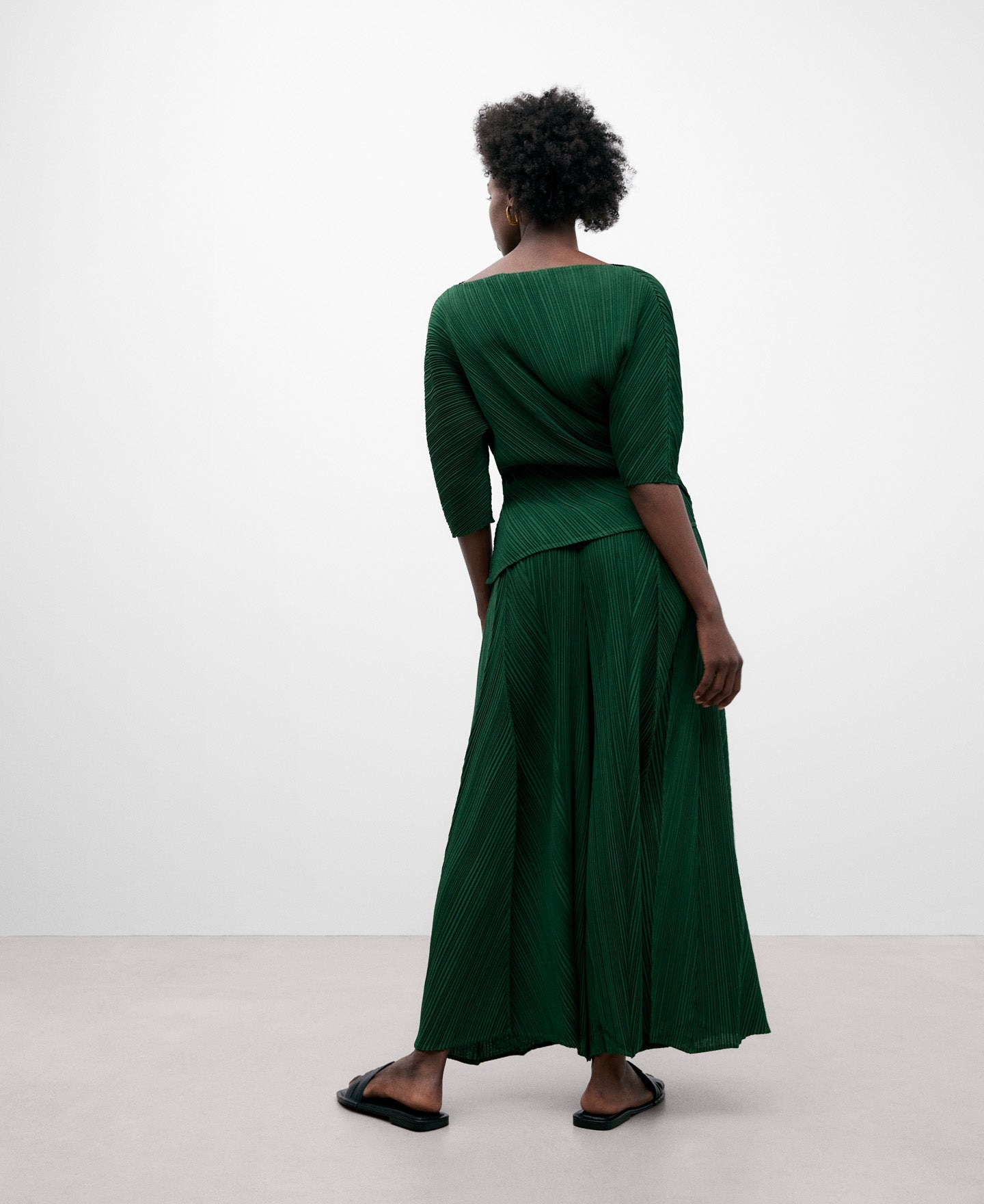 Asymmetrical Crinkle Top