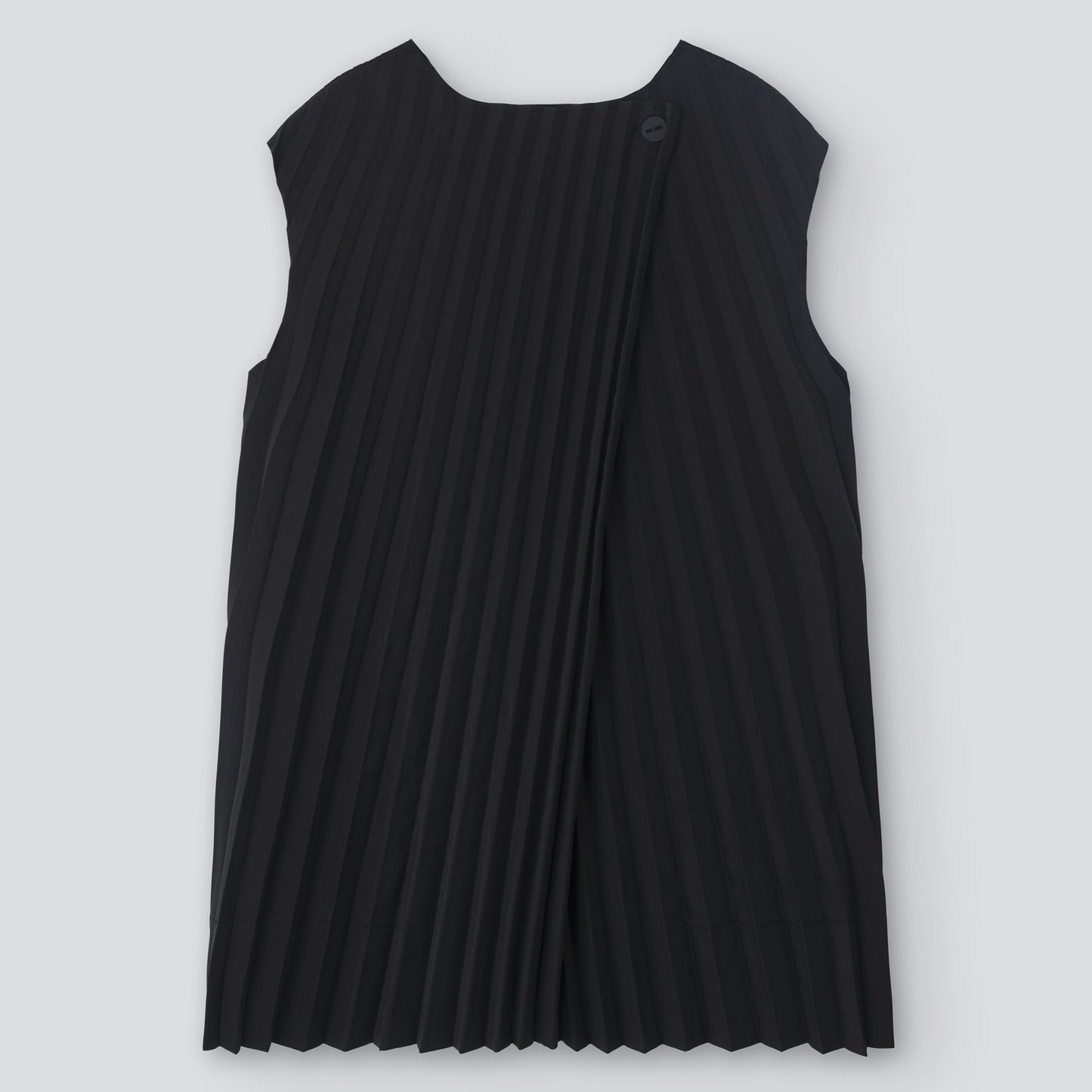 Black Crinkle Collared Top