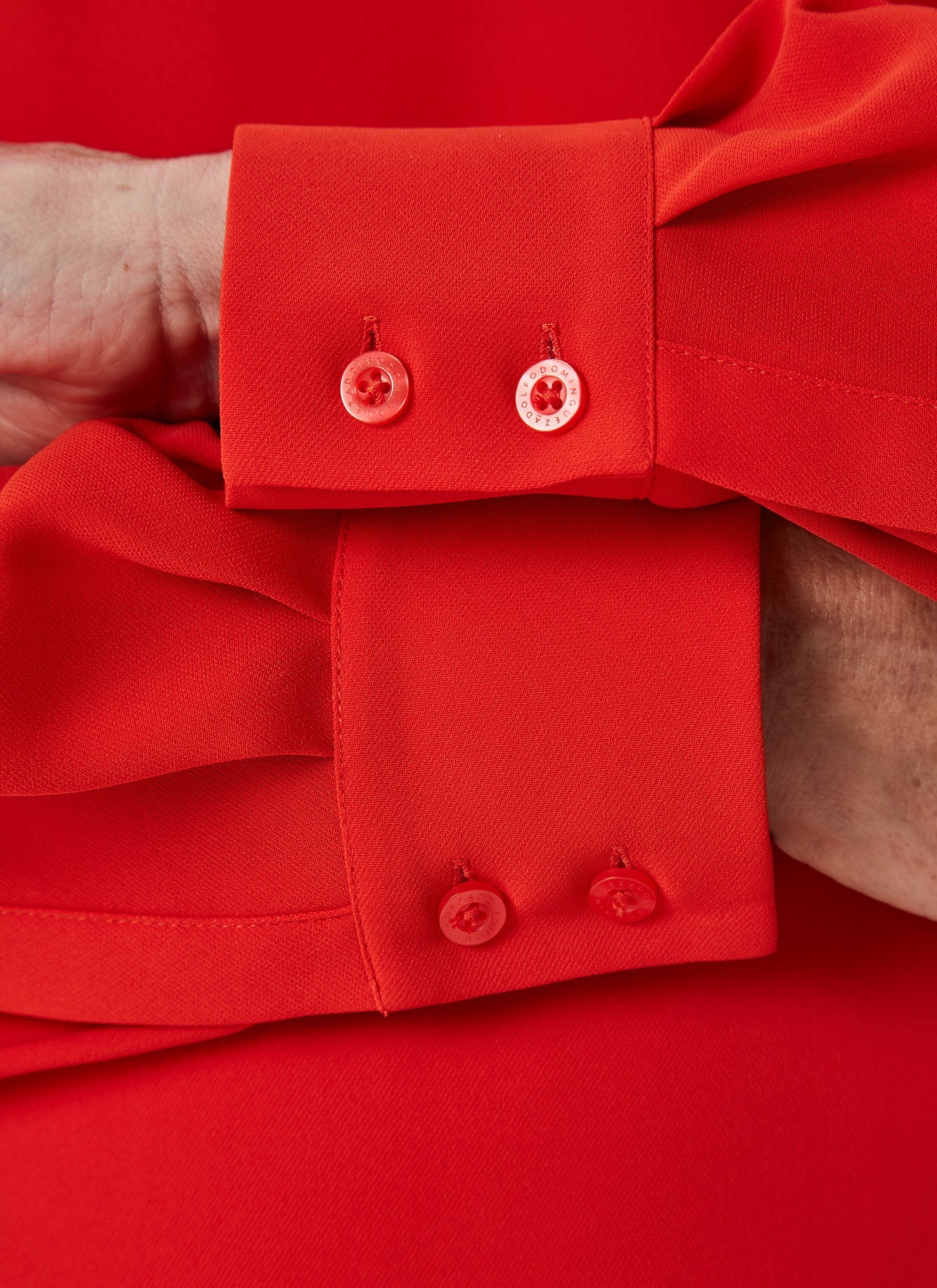 Red Round Collar Blouse With Buttoned Cuffs