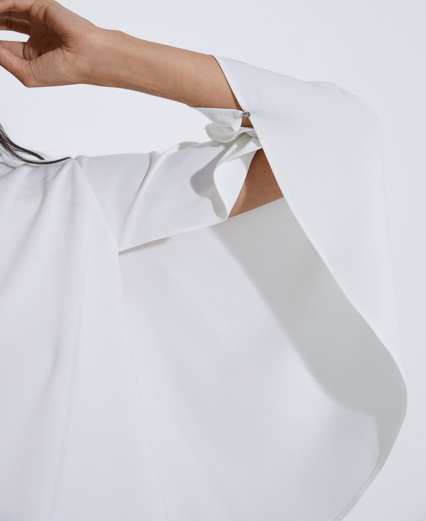 Ecru Crew Neck Cocktail Shirt