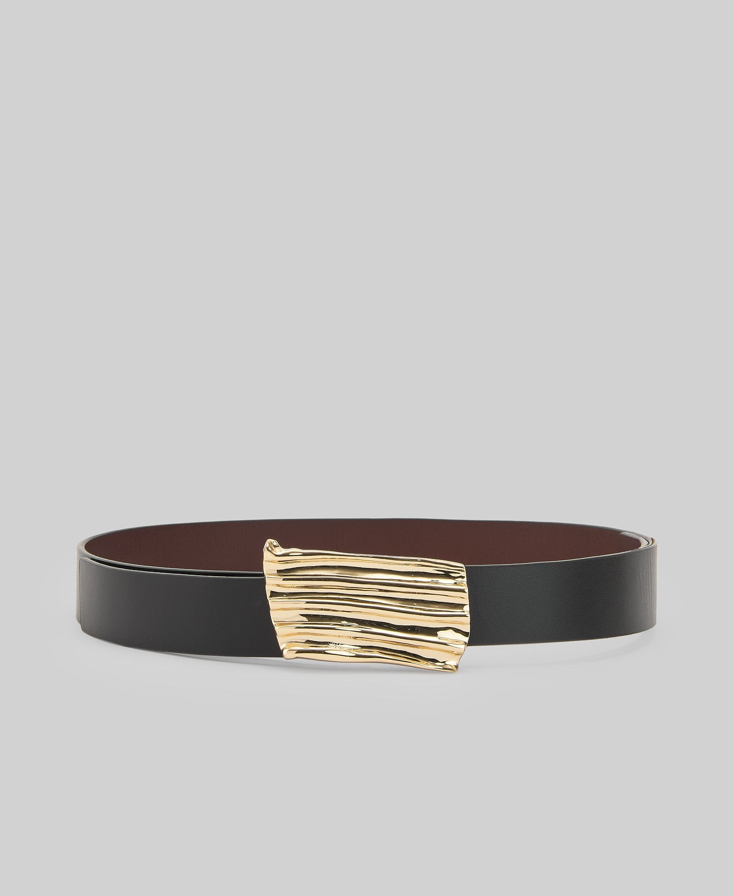 Reversible gold buckle belt woman in black