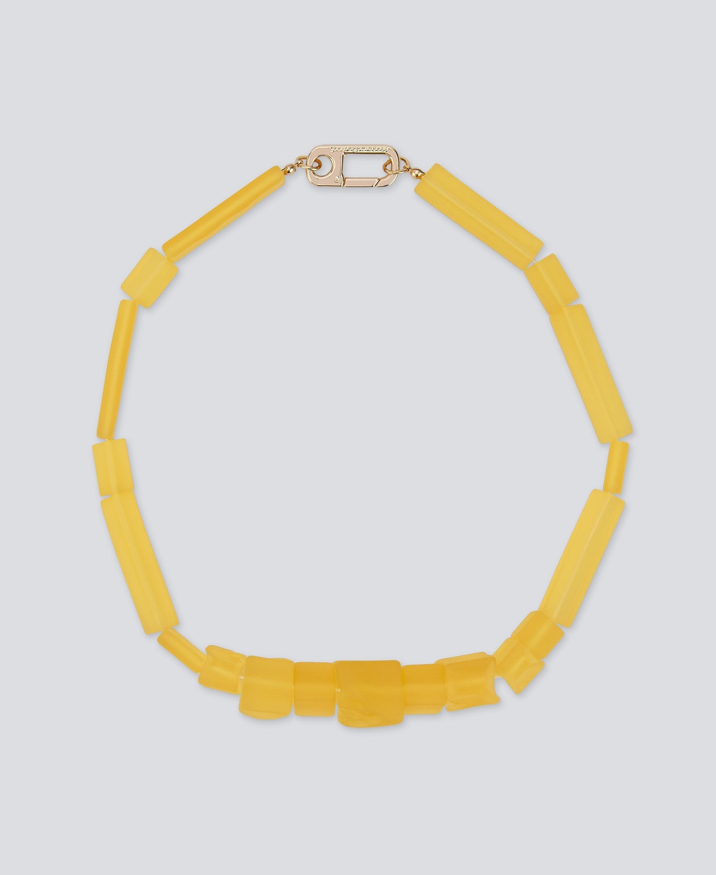 Light Yellow Irregular Resine Cubes Necklace