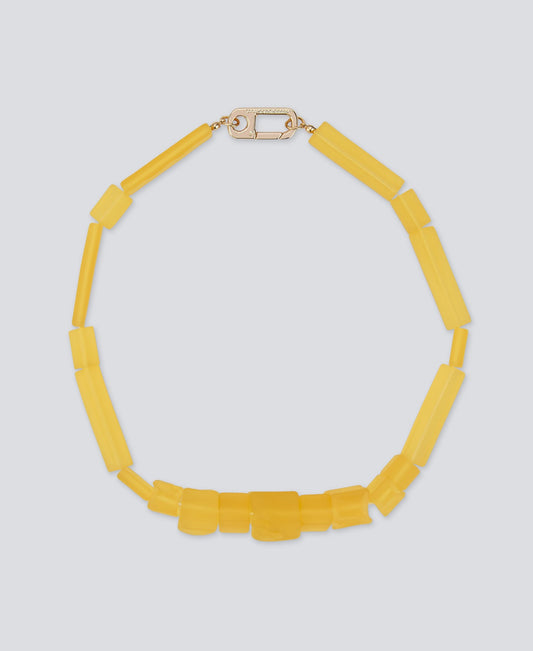 Light Yellow Irregular Resine Cubes Necklace