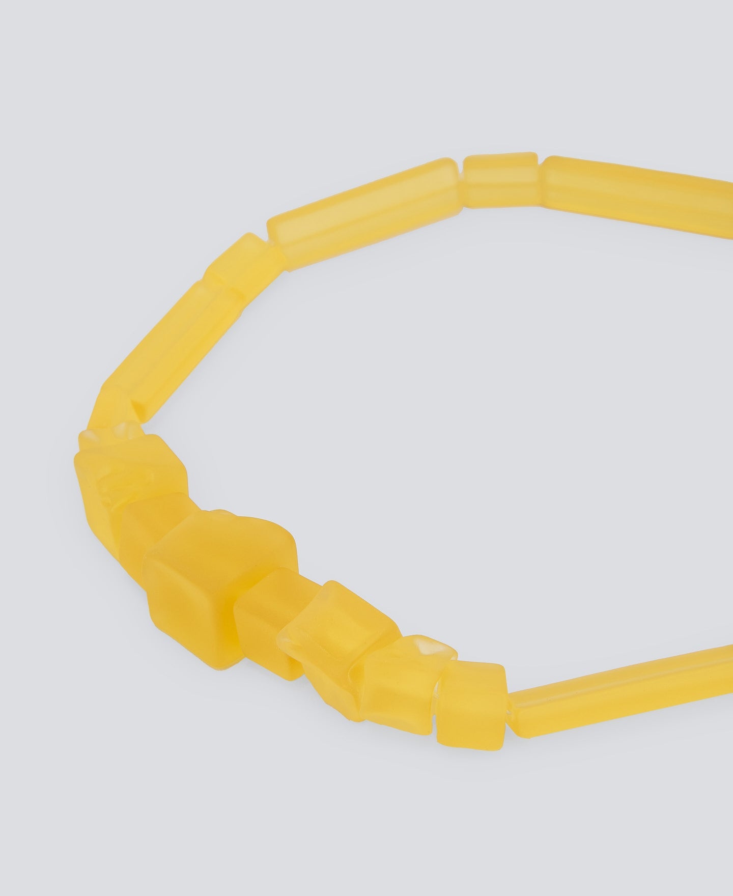 Light Yellow Irregular Resine Cubes Necklace