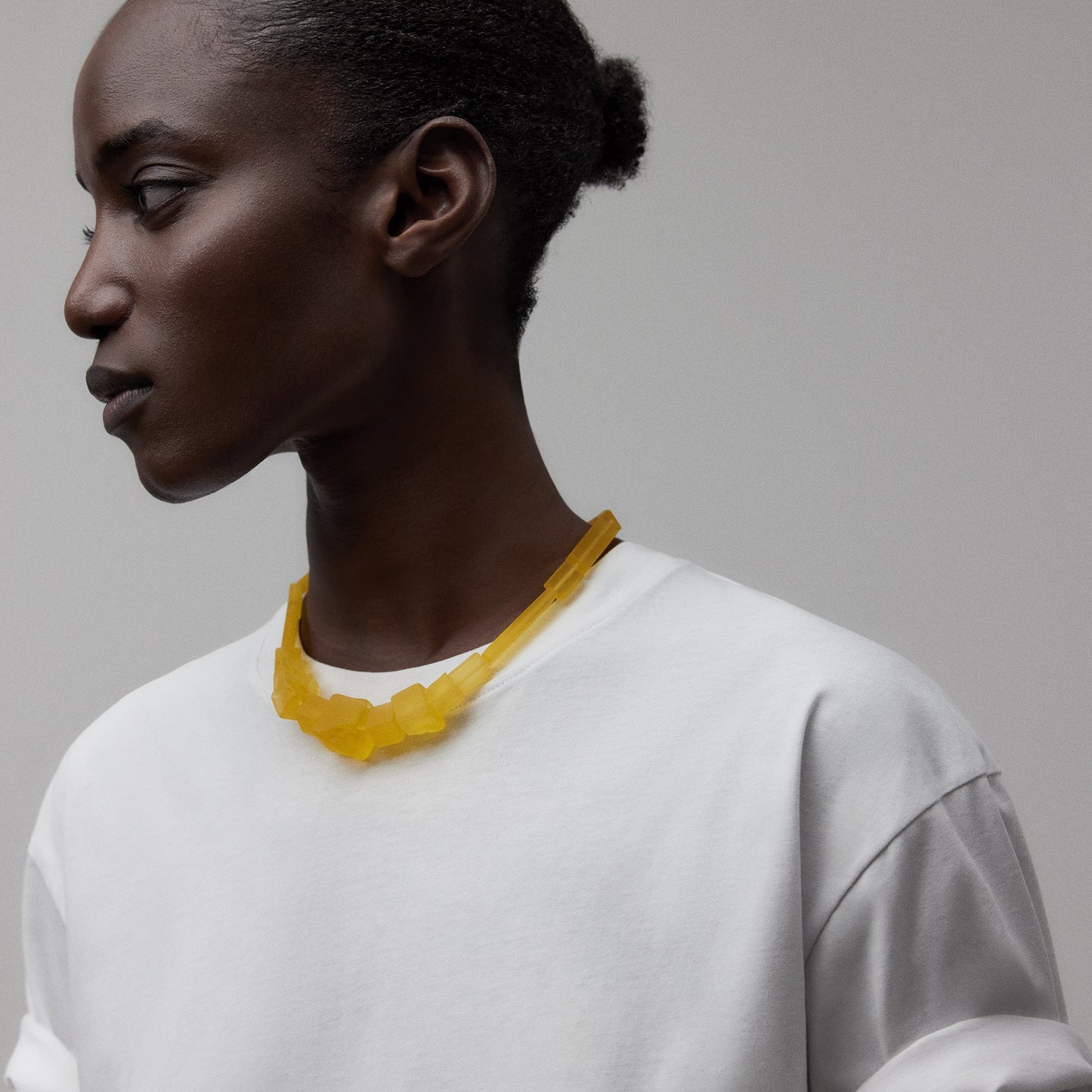 Light Yellow Irregular Resine Cubes Necklace