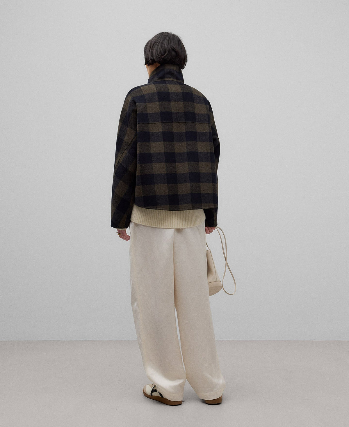 Double-faced checkered jacket woman in brown check