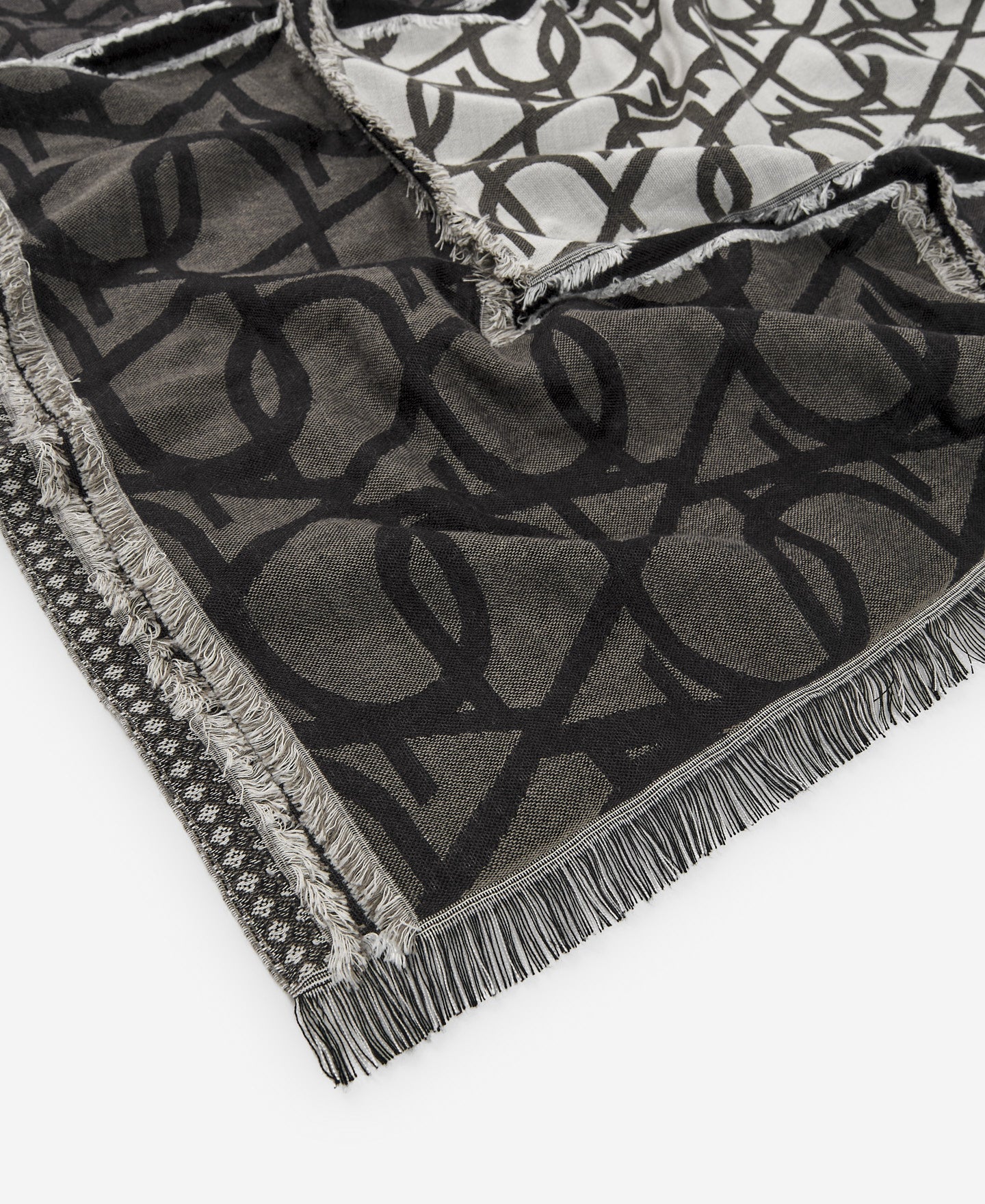 Patchwork Printed Jacquard Shawl