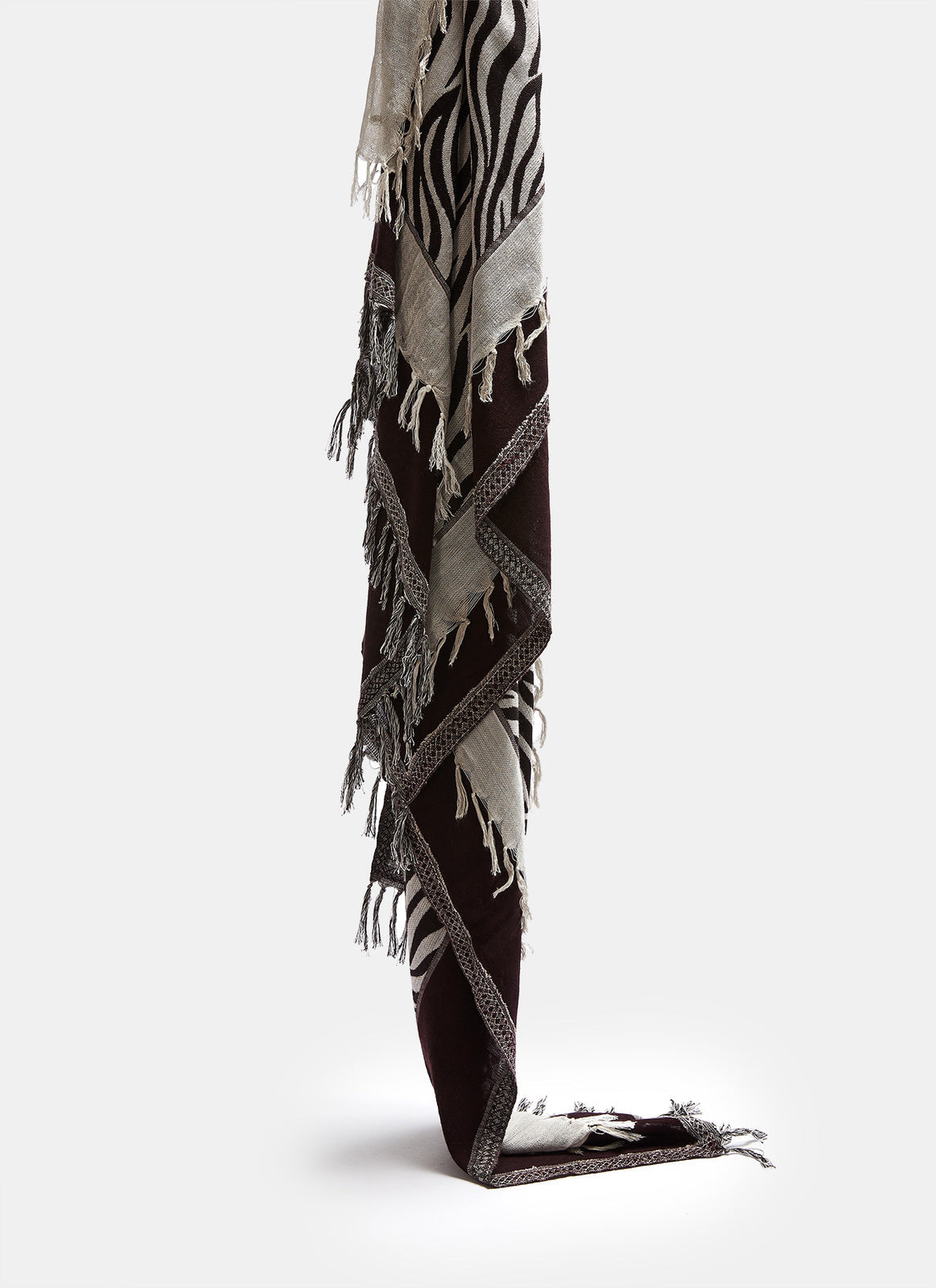 Animal Print Jacquard Shawl / Scarf