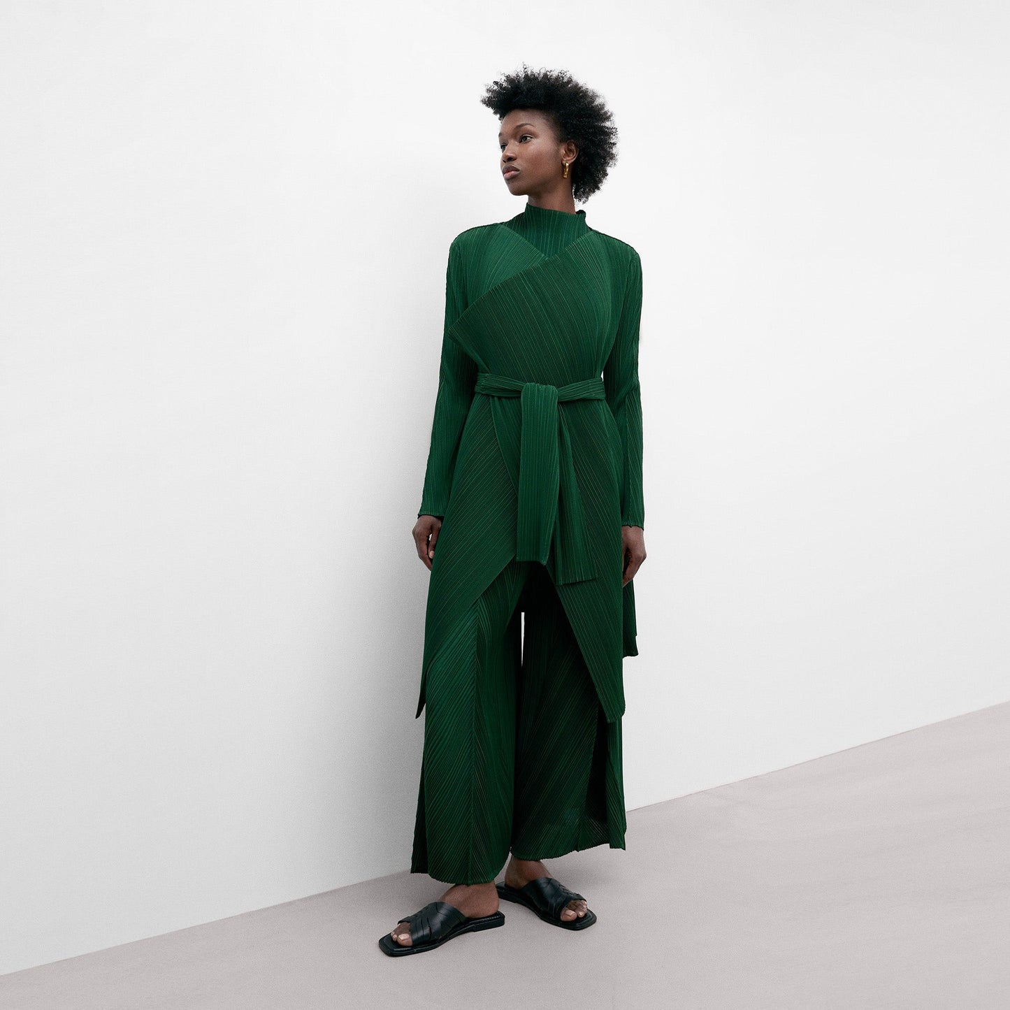 Asymmetric Crinkle Long Jacket