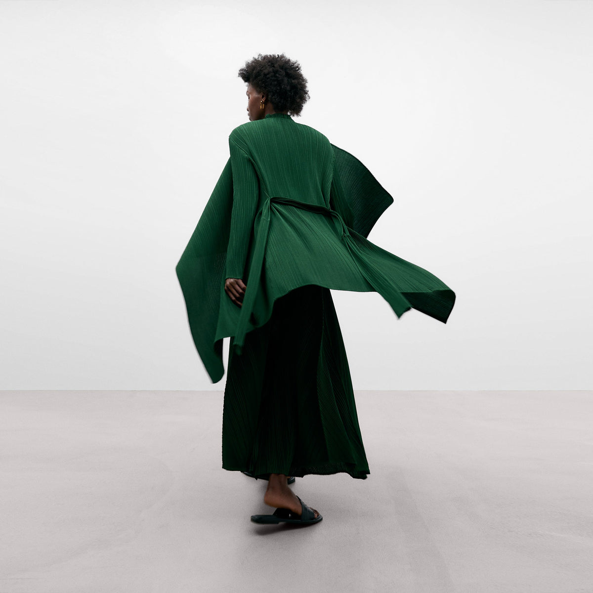 Asymmetric Crinkle Long Jacket
