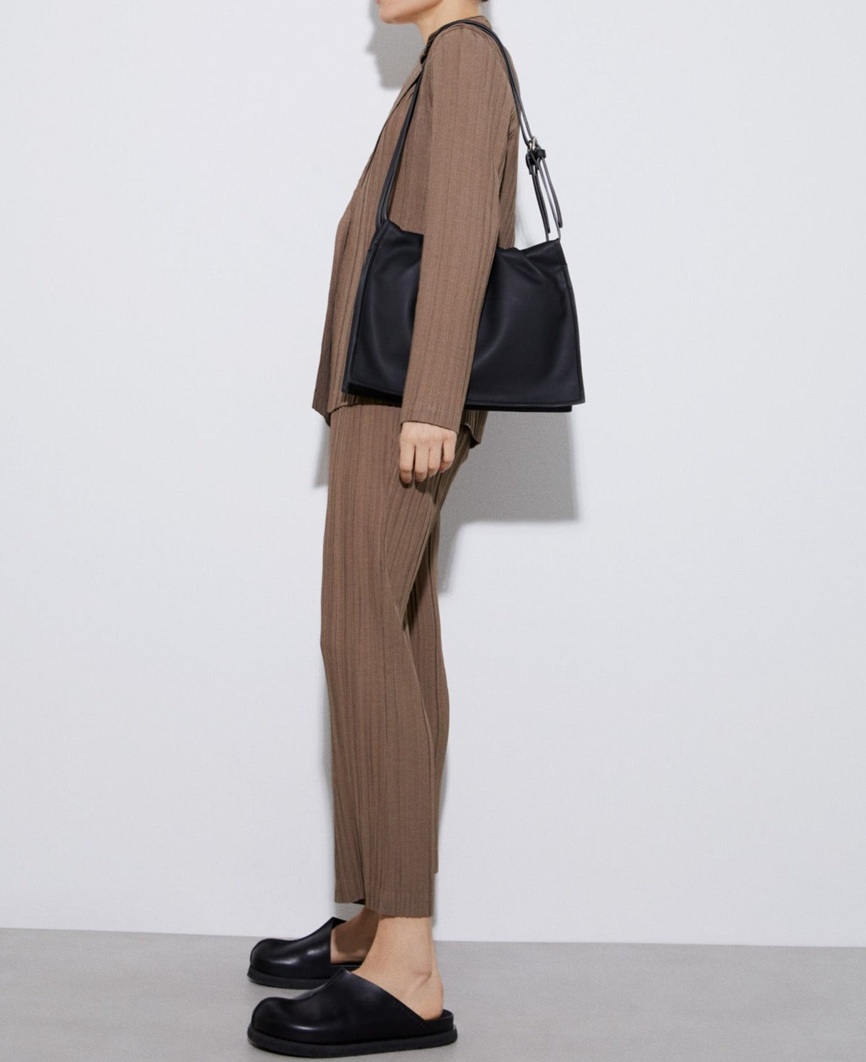 Nut Crinkle Blazer With Button Fastening