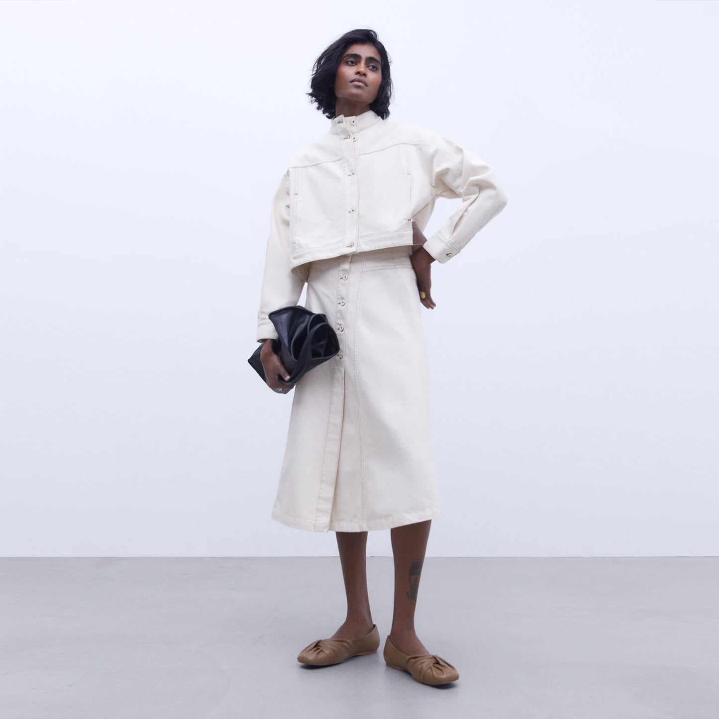 Elegant Ecru Denim Jacket