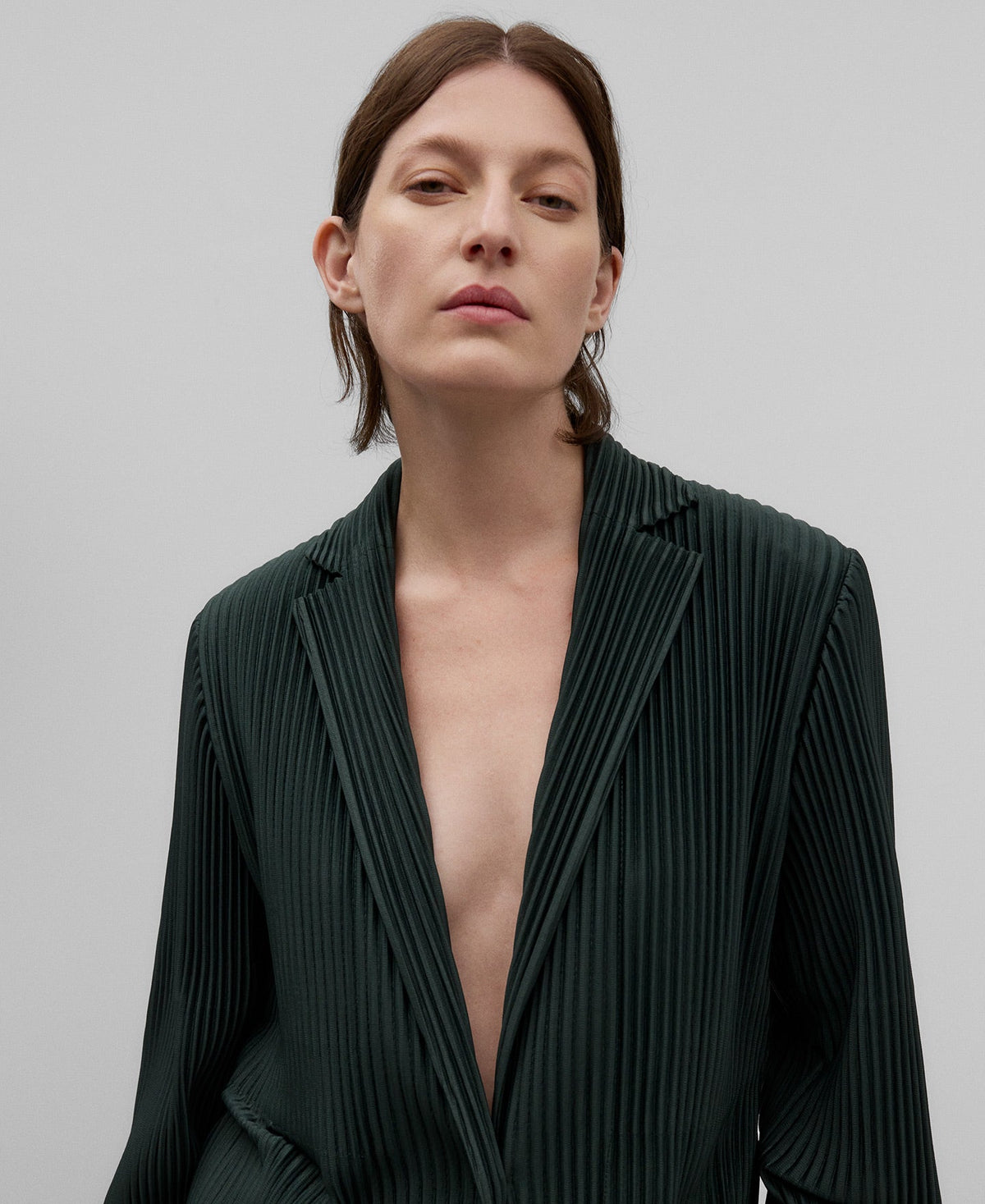 Green bottle crinkle blazer woman in bottle green