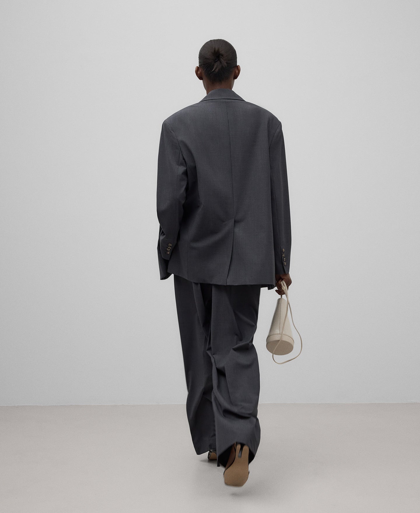 Charcoal gray tailored blazer woman in charcoal grey