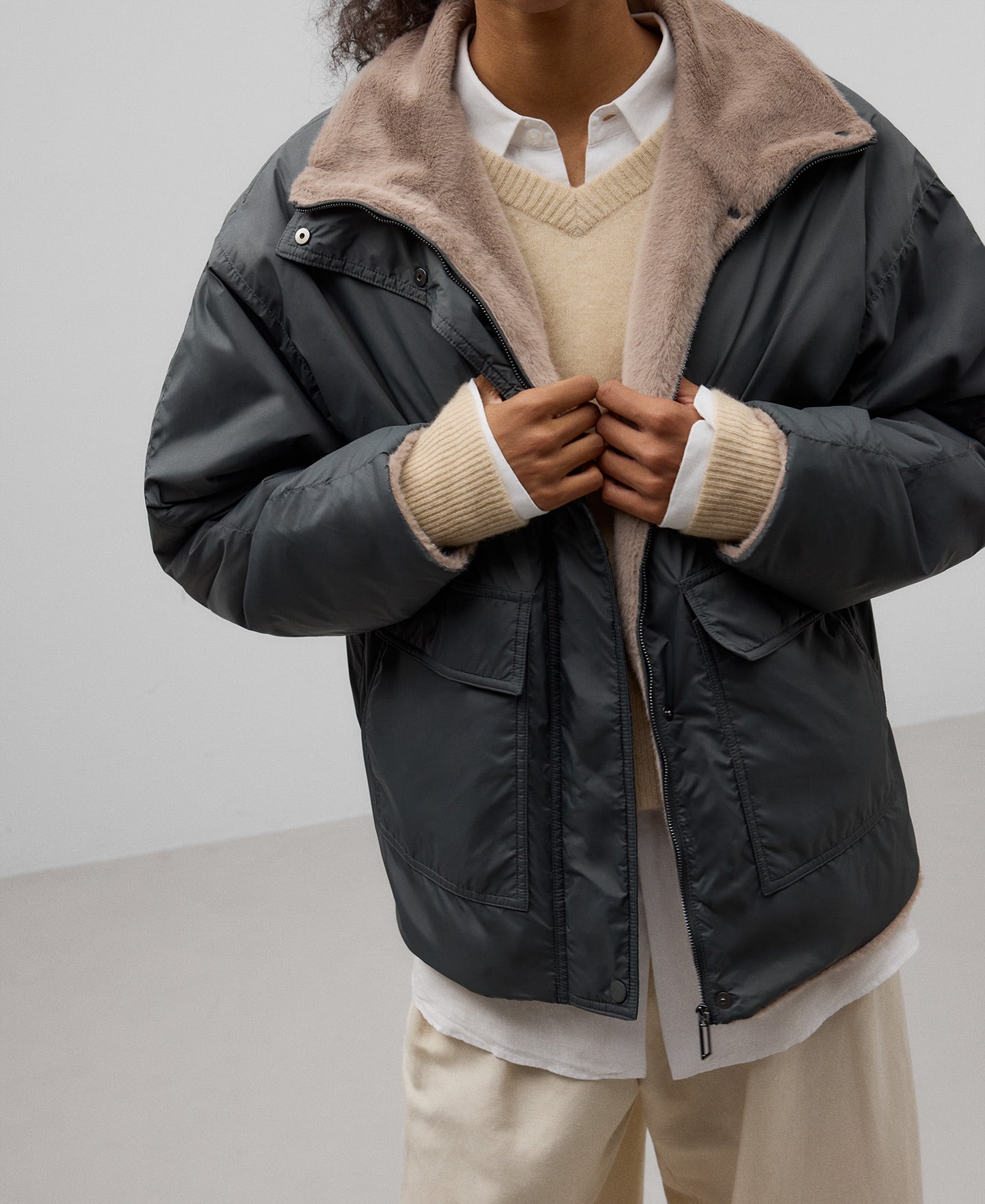 Naylon jacket woman in ike green