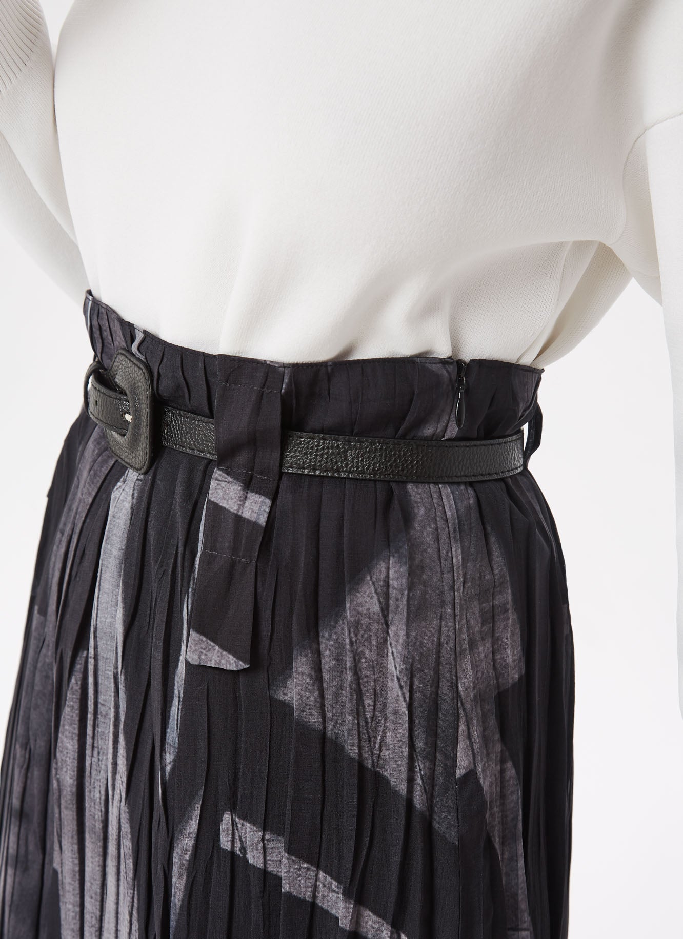 Grey Print Pleated And Printed Midi Skirt