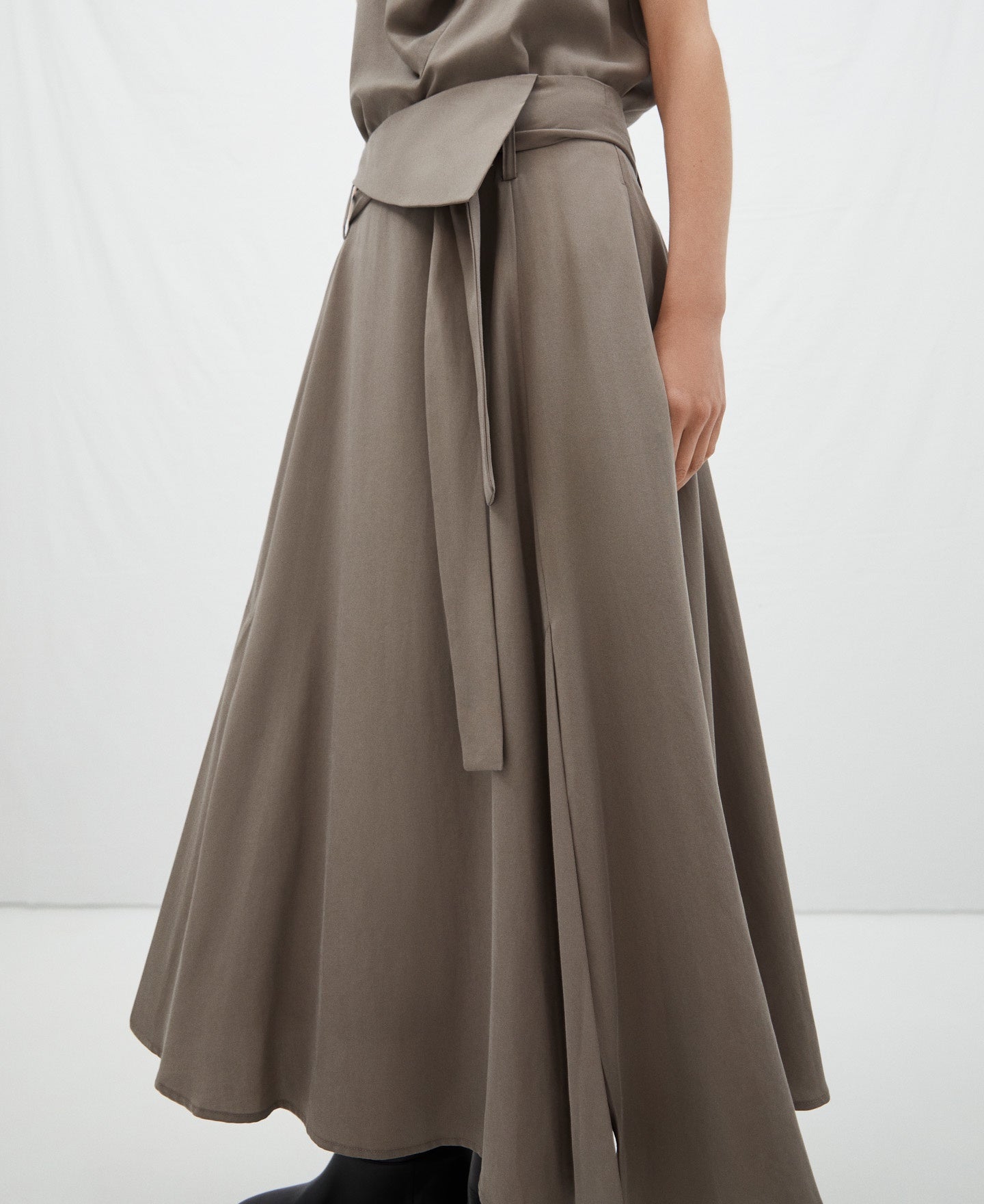 Taupe Lyocell Pleated Skirt