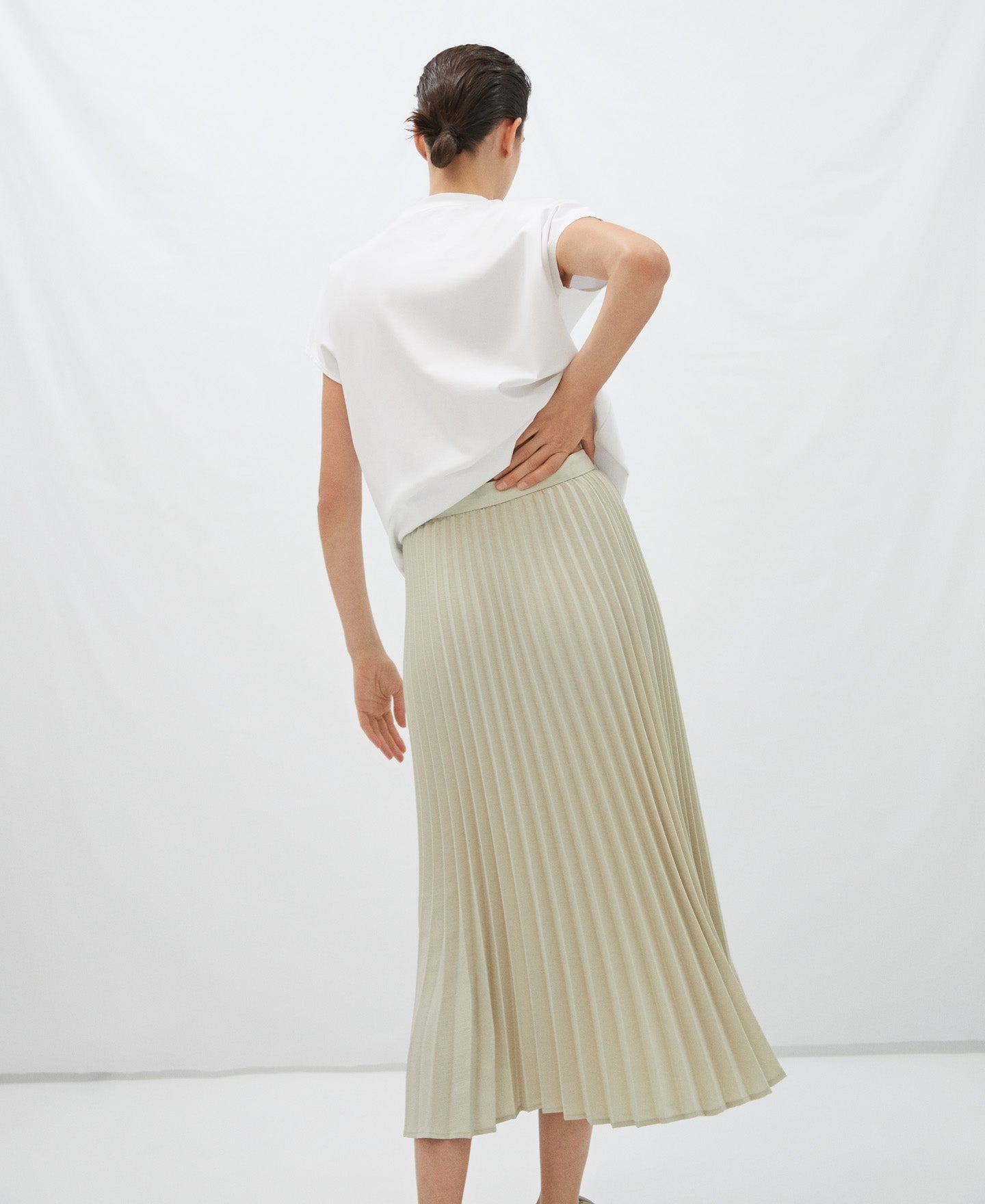 Light Cream Pleated Midi Skirt