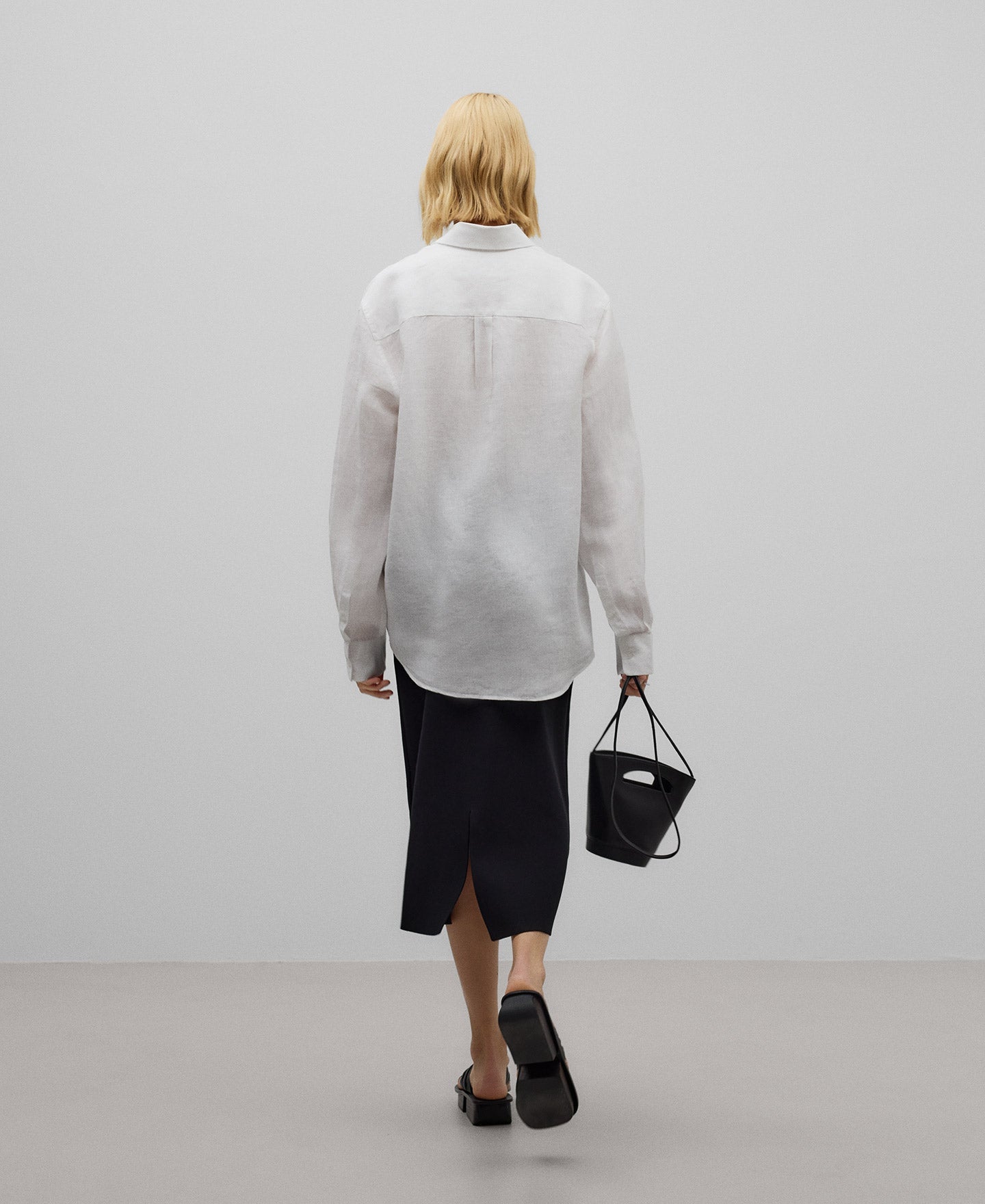 Flared nylon skirt woman in black