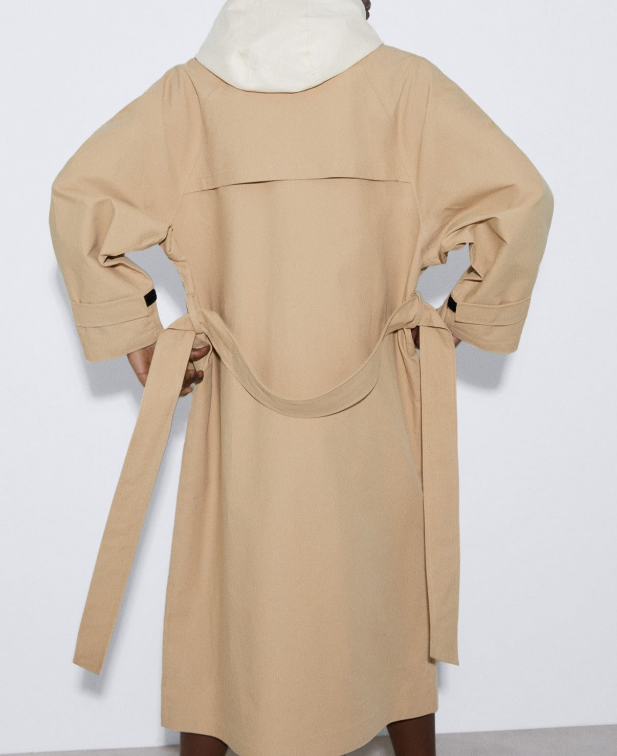 Stone Trench With Removable Hood