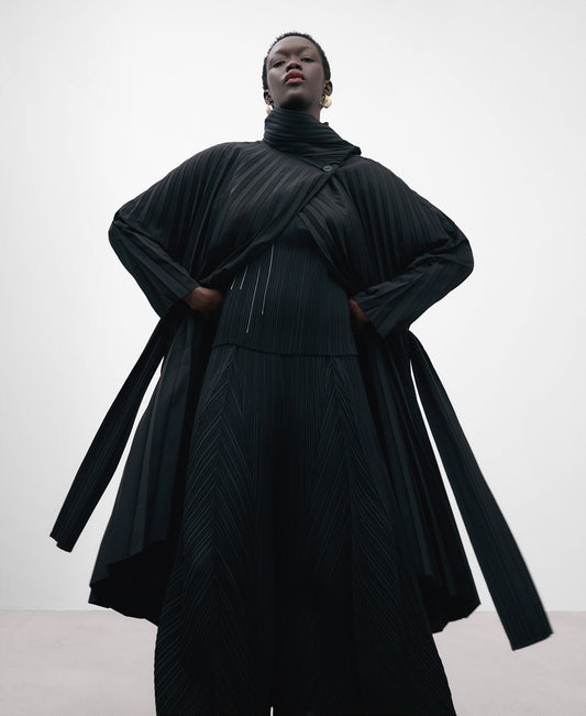 Long Crinkle Trench Coat Woman