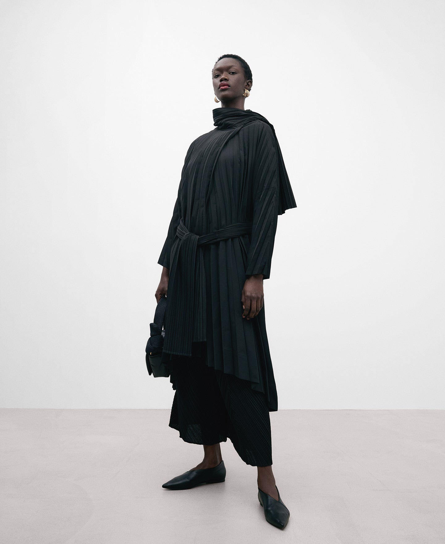 Long Crinkle Trench Coat Woman