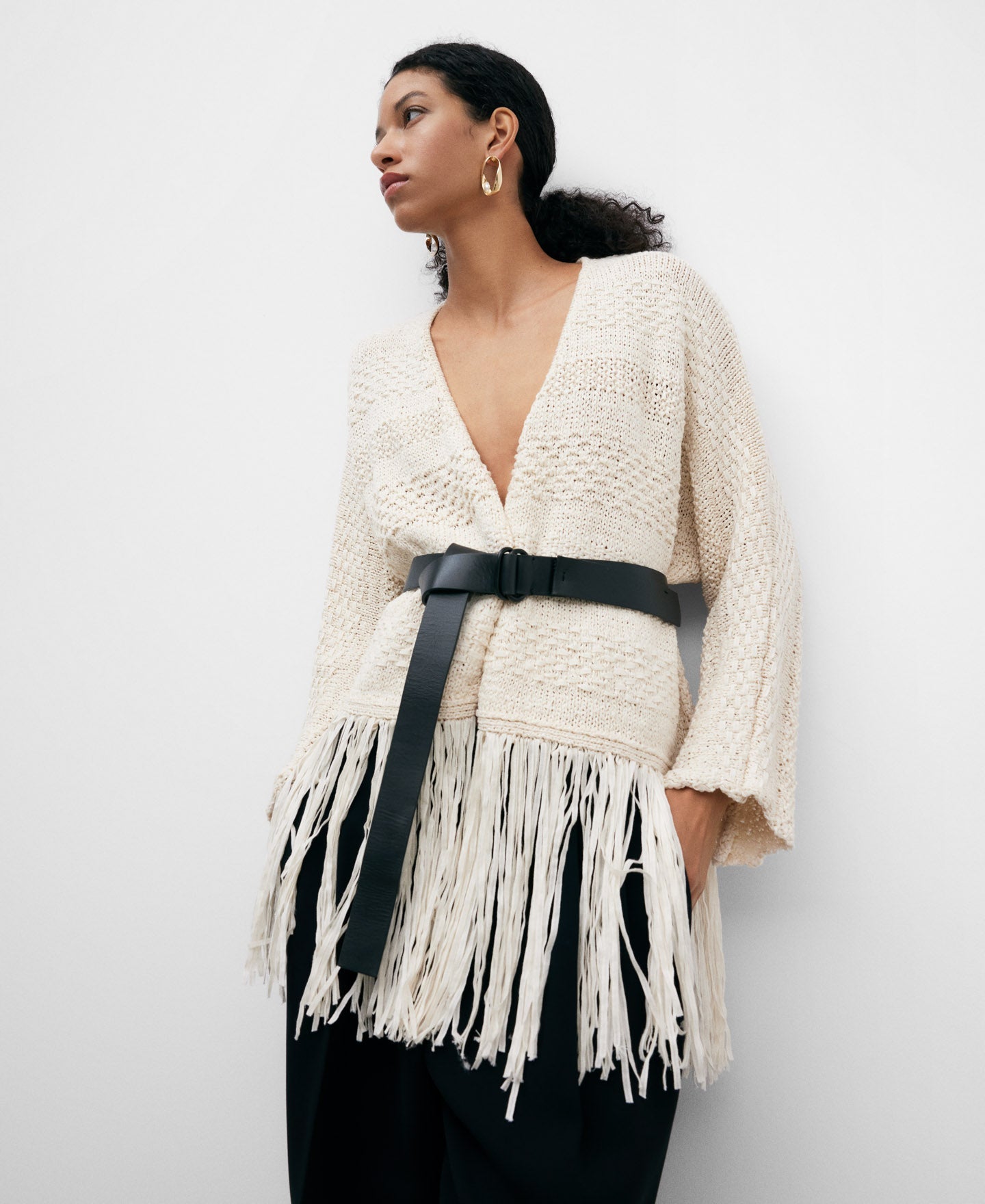 Knitted Fringed Edge Jacket