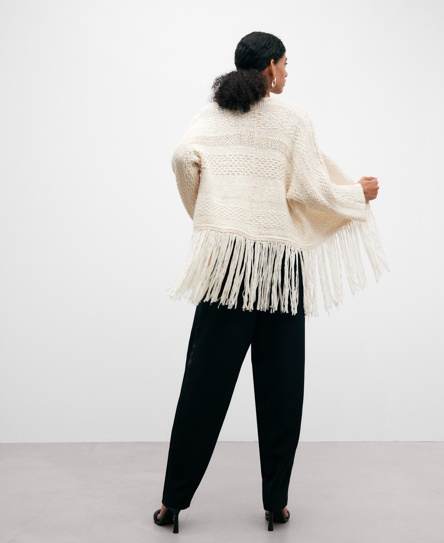 Knitted Fringed Edge Jacket