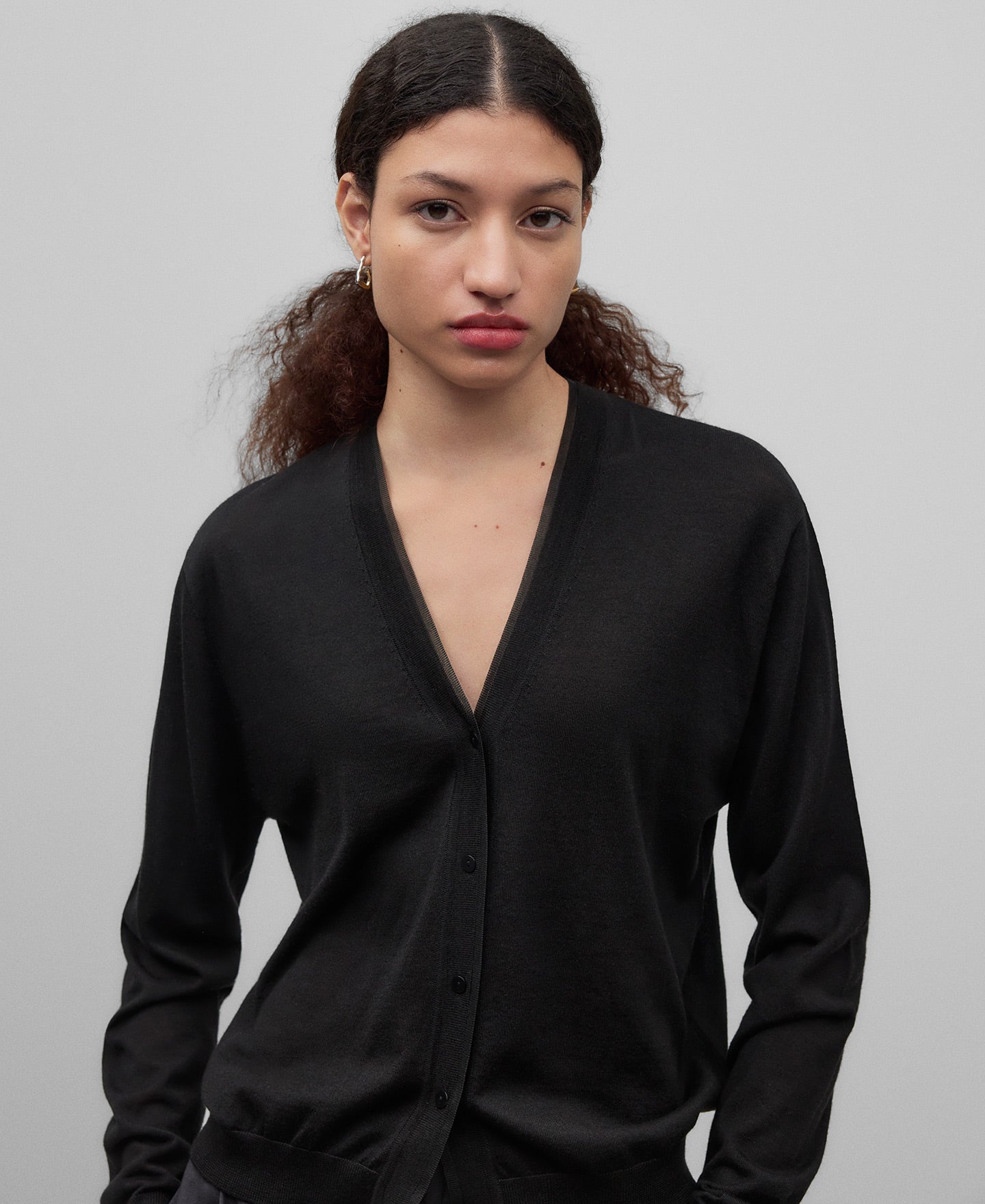 Merino wool silk knitted jacket woman in black
