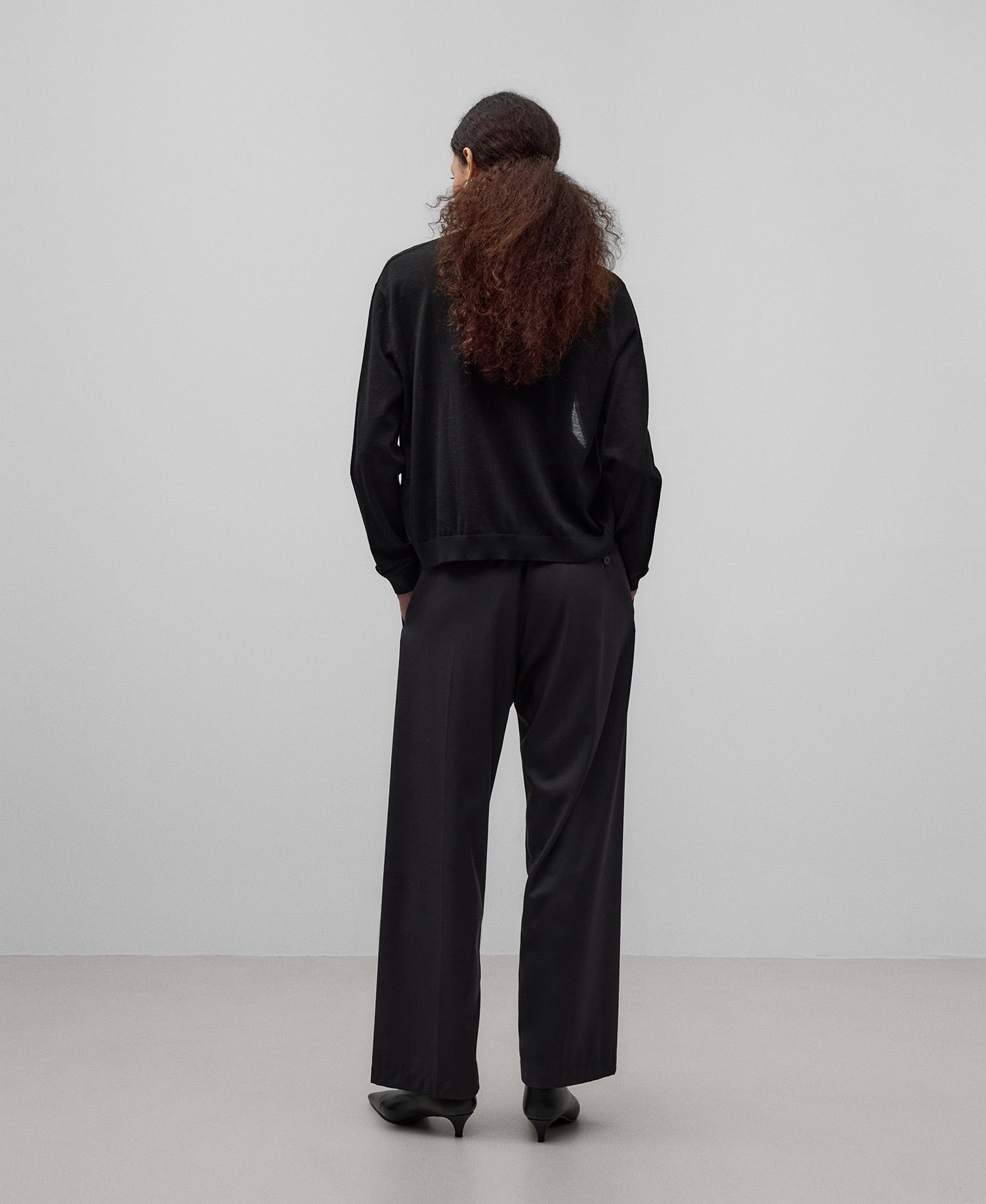 Merino wool silk knitted jacket woman in black