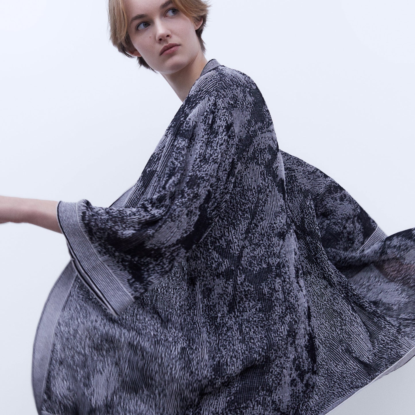 Elegant Cotton & Linen Kimono Jacket