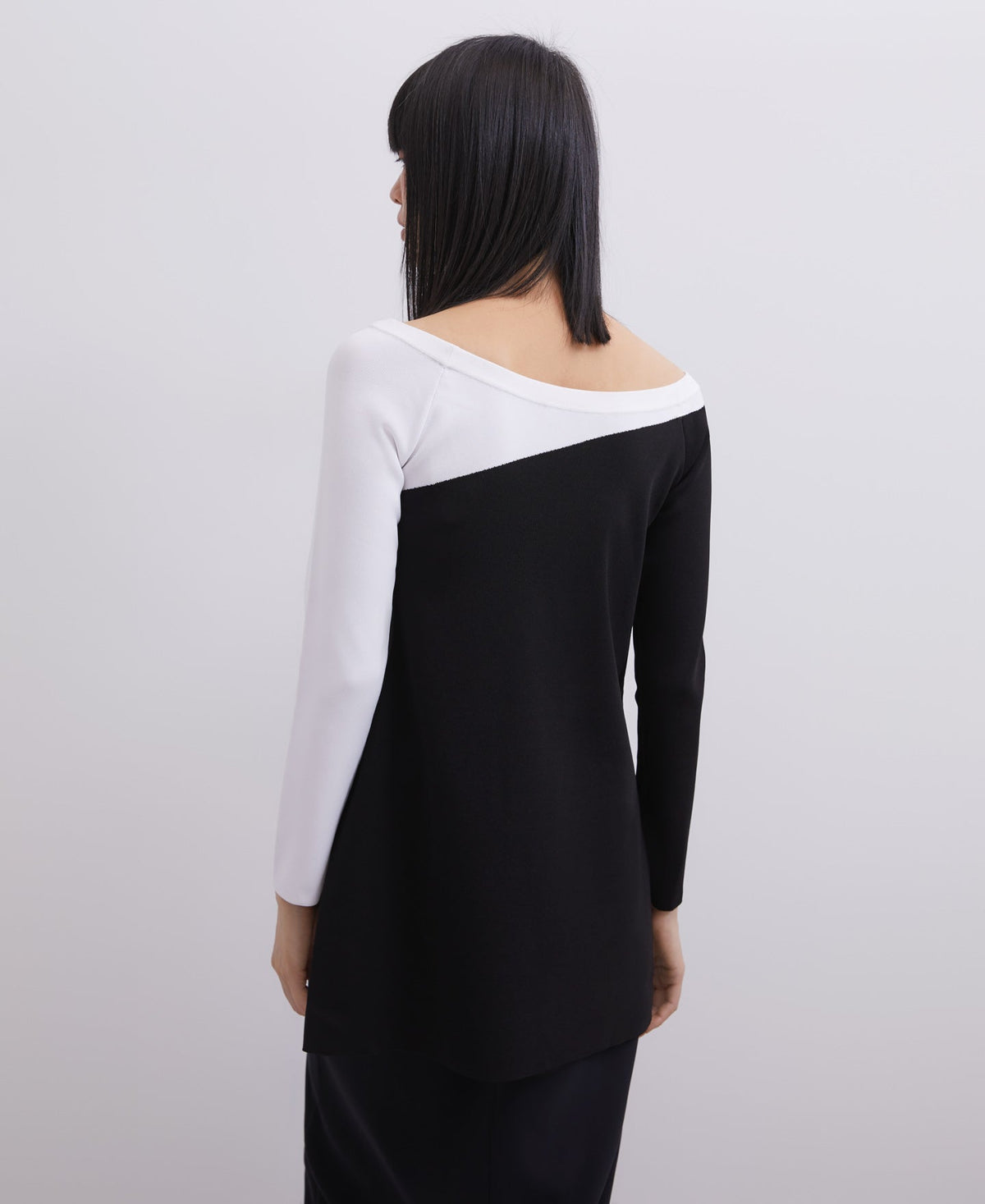 Black/Ecru Bicolor Intarsia Sweater