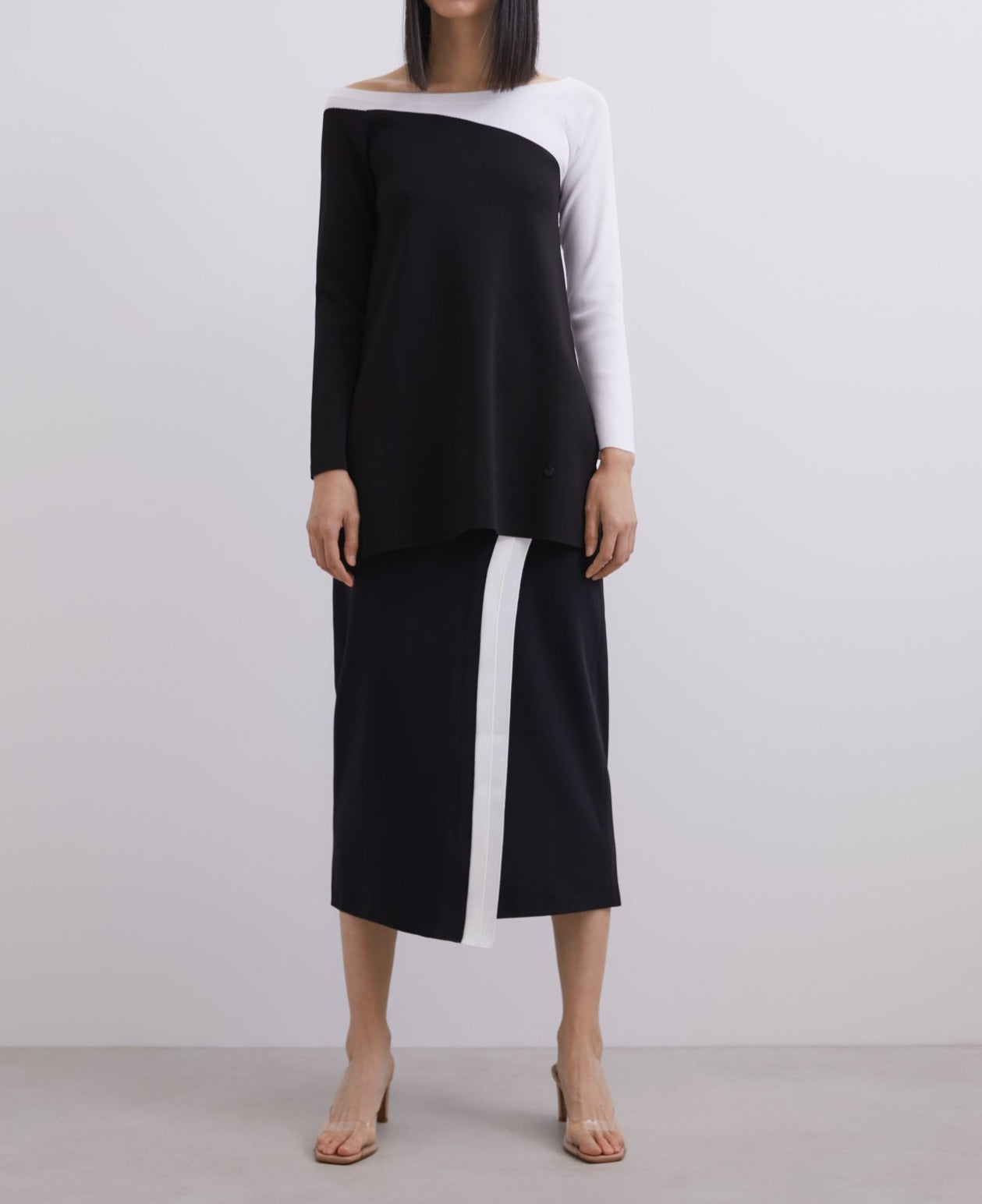 Black/Ecru Bicolor Intarsia Sweater