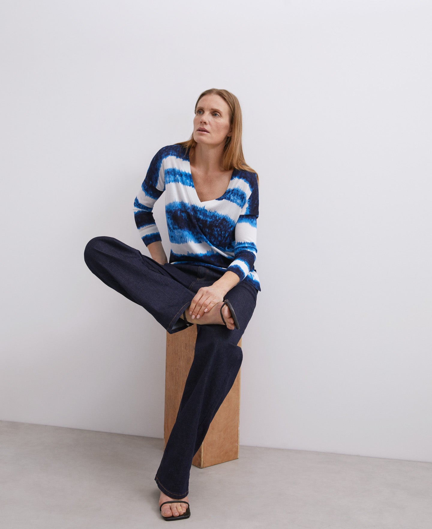 White/Blue Stripe V-Neck Viscose Printed Sweater