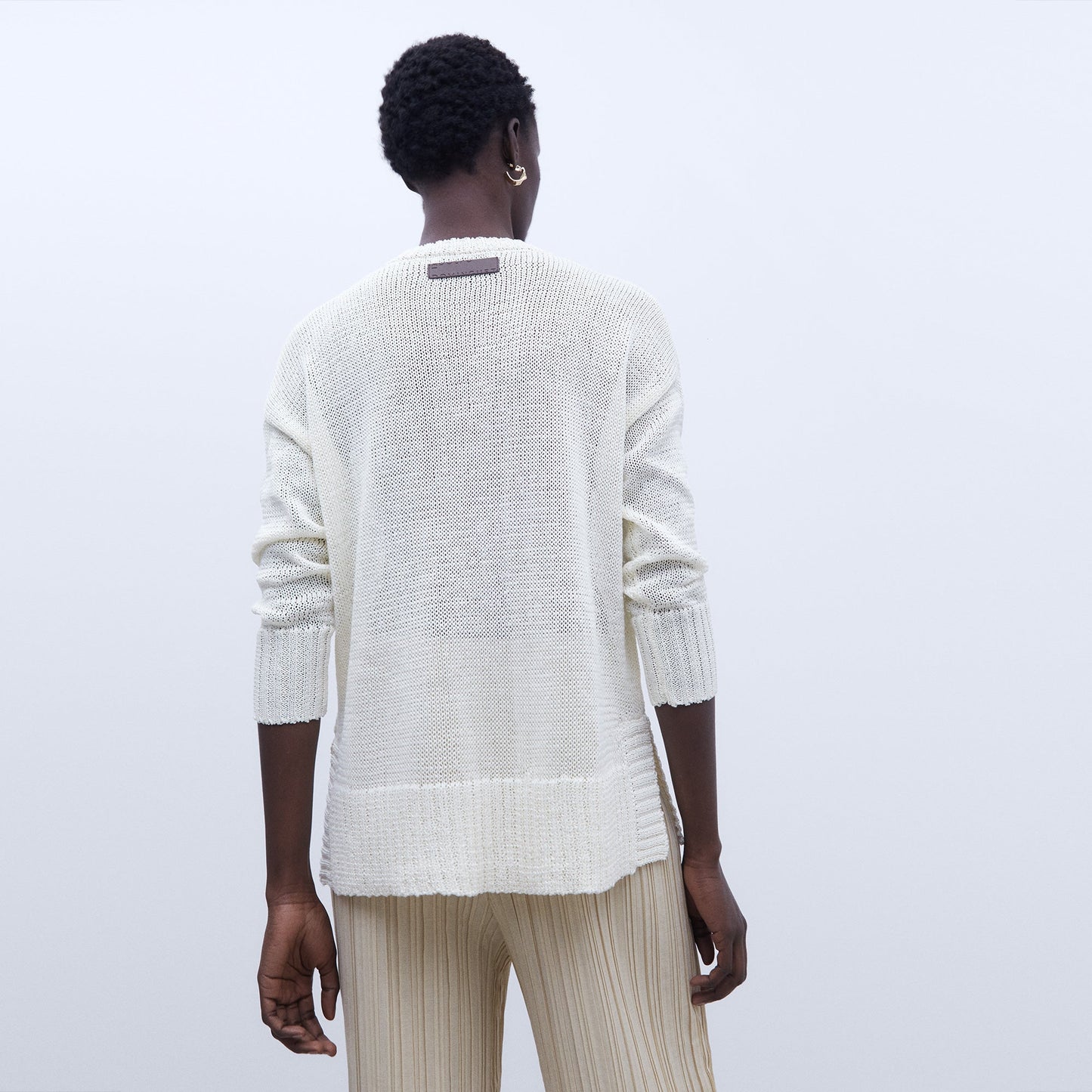 Beige V-neck wide fit sweater