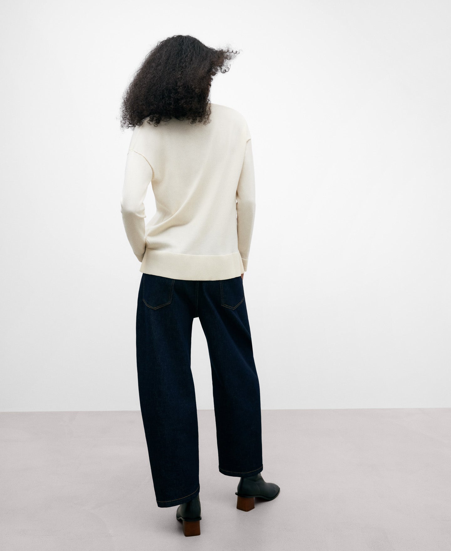 Ice V-Neckline Viscose Sweater Woman