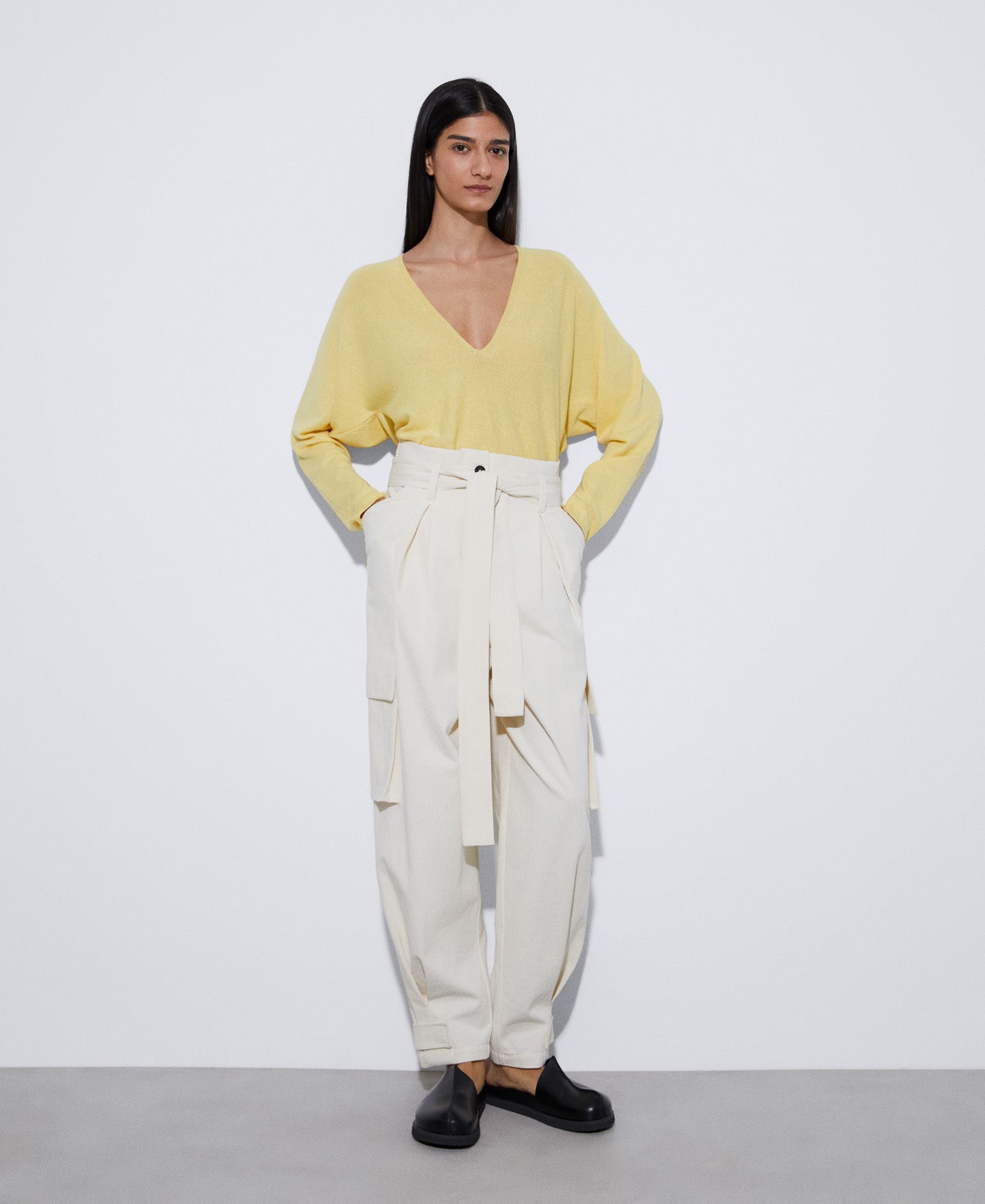 Light Yellow Organic Cotton And Linen Sweater