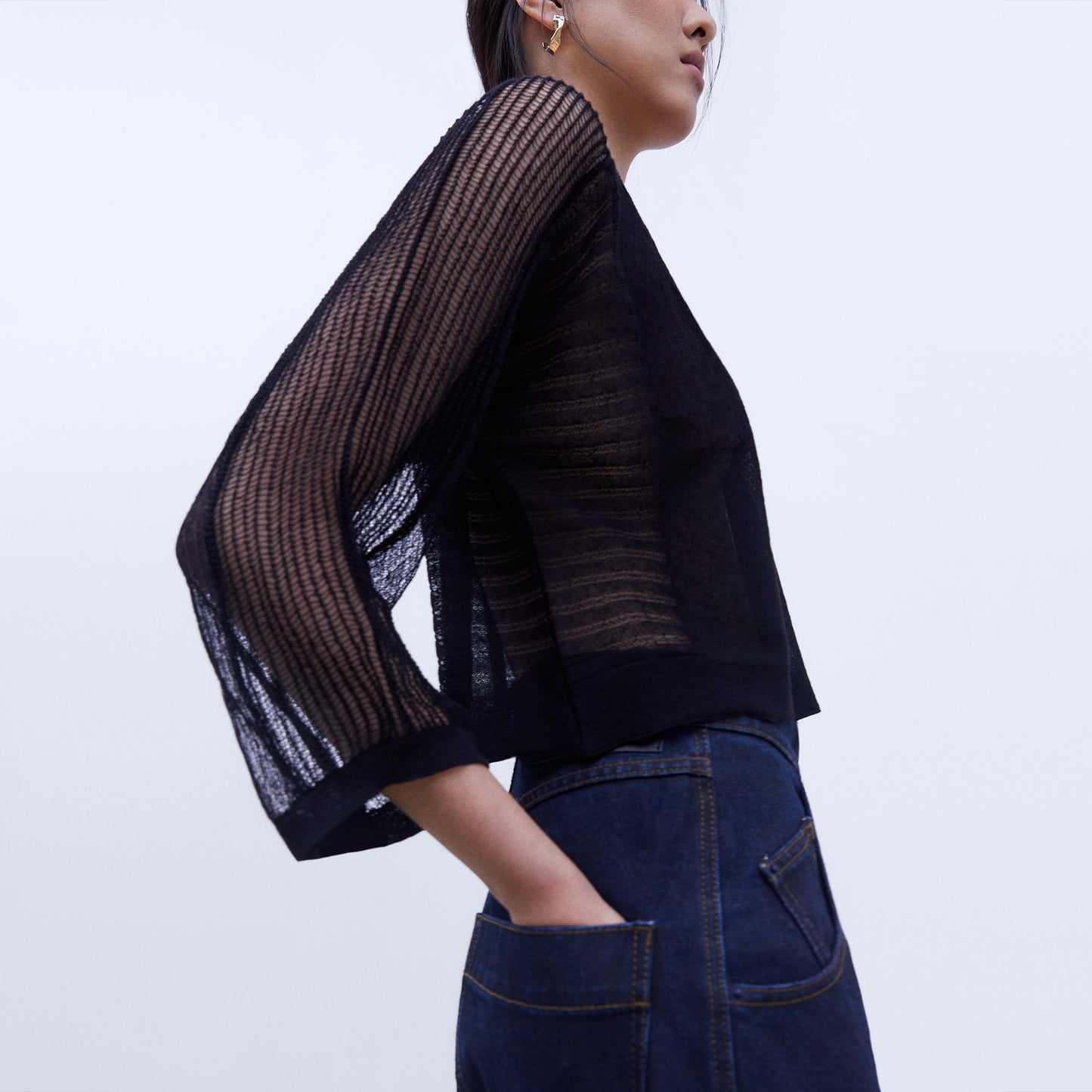 Black Lace Knit Short Sweater