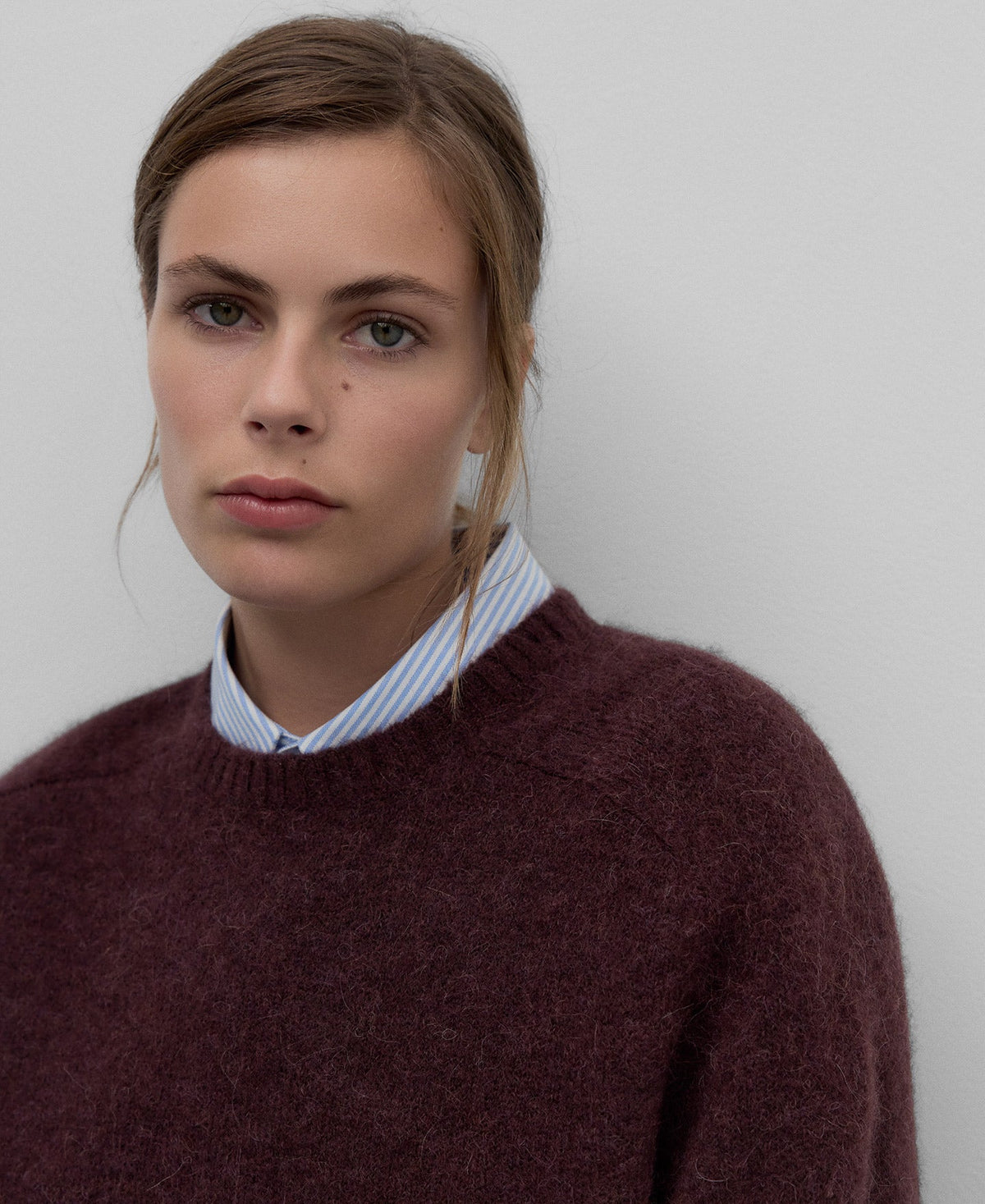 Alpaca blend knit sweater woman in maroon